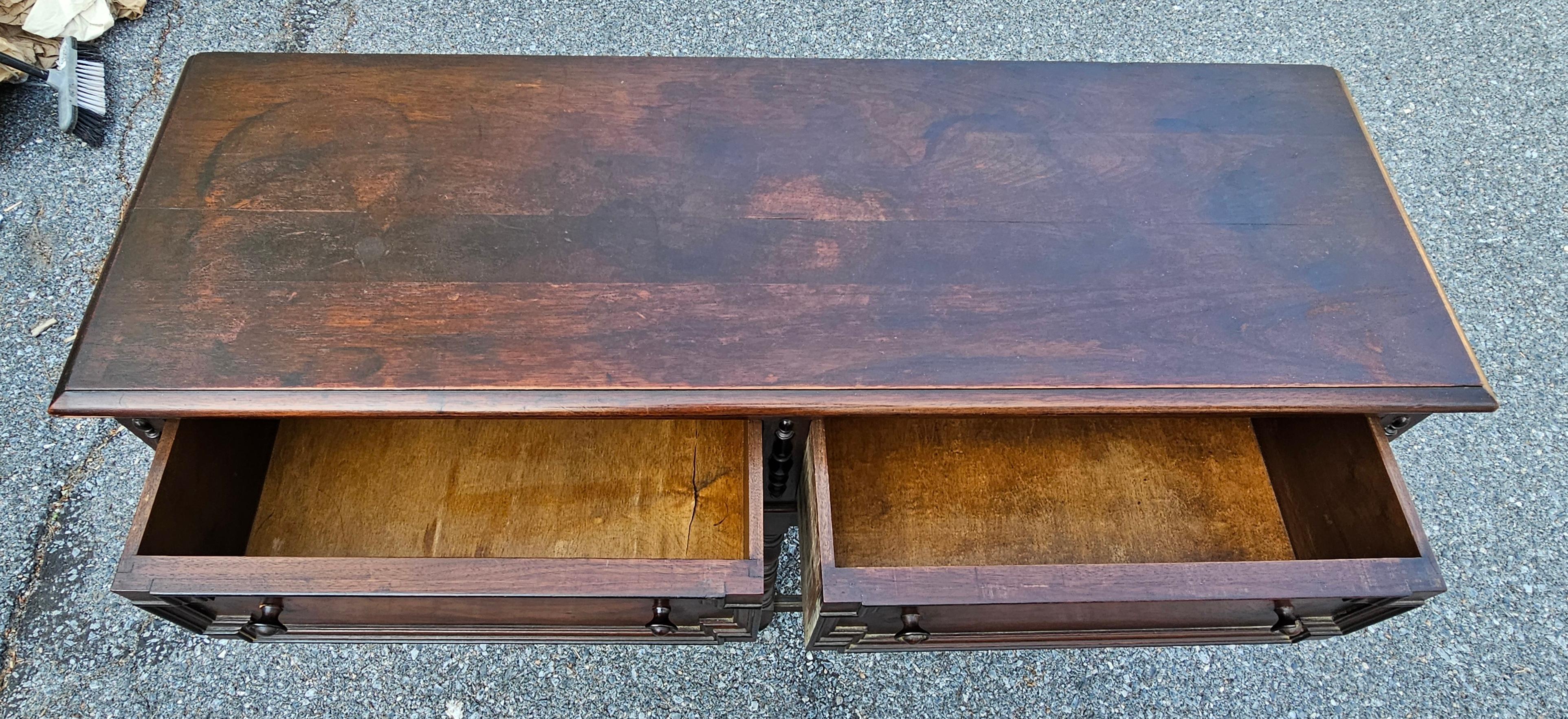 Early 20th Century Edwardian Walnut Hunt Sideboard or Server Bon état - En vente à Germantown, MD