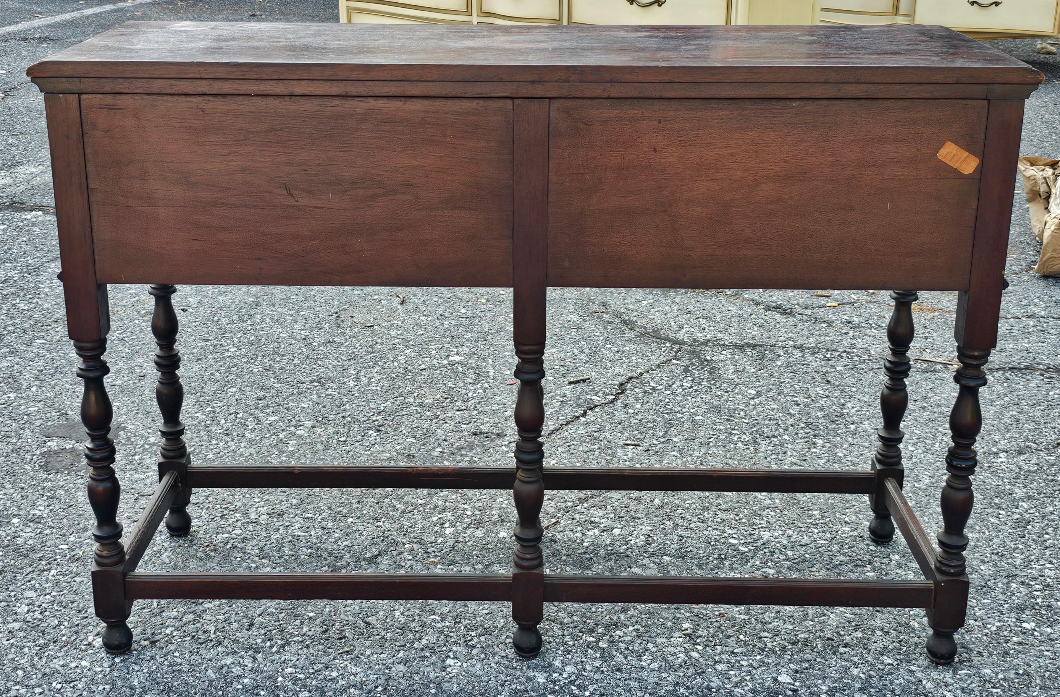 Early 20th Century Edwardian Walnut Hunt Sideboard or Server en vente 1