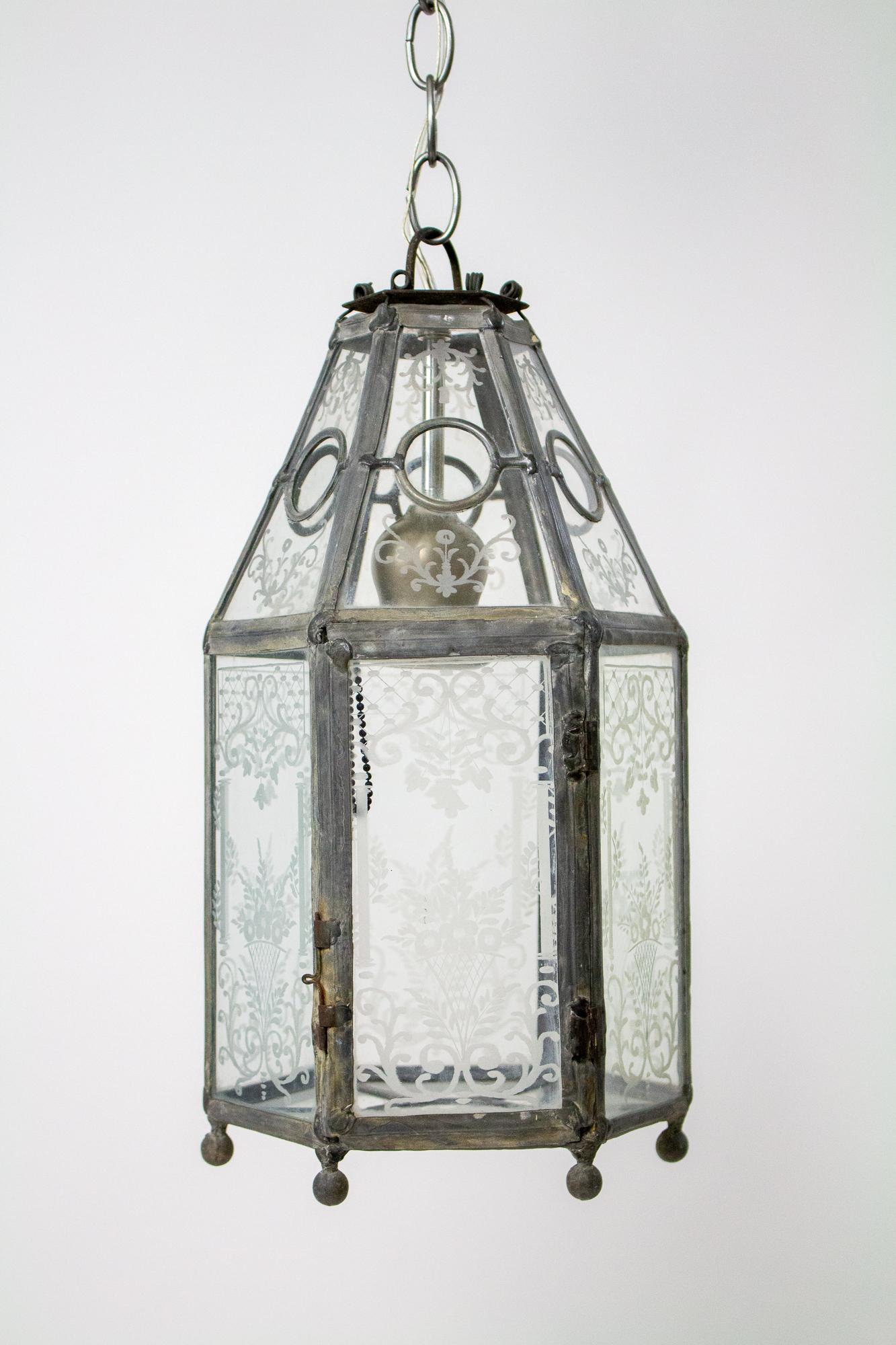 Early 20th Century E.F. Caldwell Leaded Glass Lantern For Sale 4