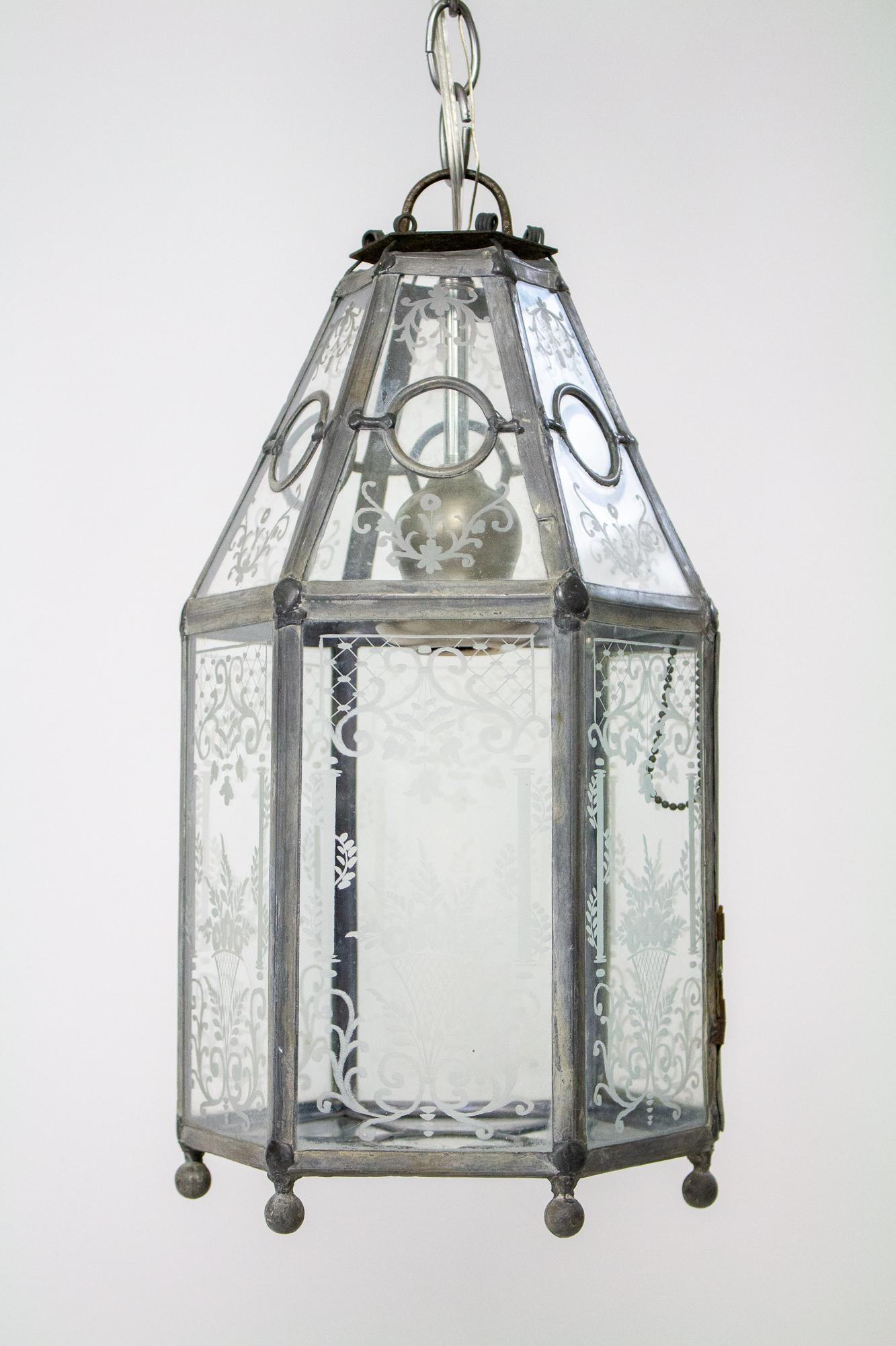 Early 20th Century E.F. Caldwell Leaded Glass Lantern For Sale 1