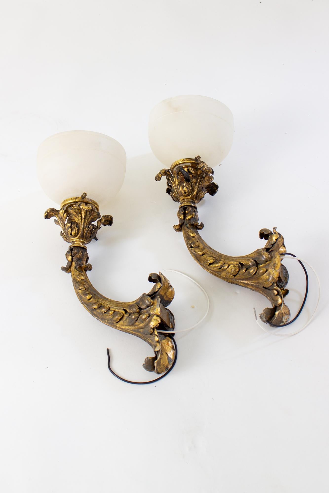 Early 20th Century E.F.Caldwell Gilt Leafy Sconces with Alabaster Shade - a Pair For Sale 2
