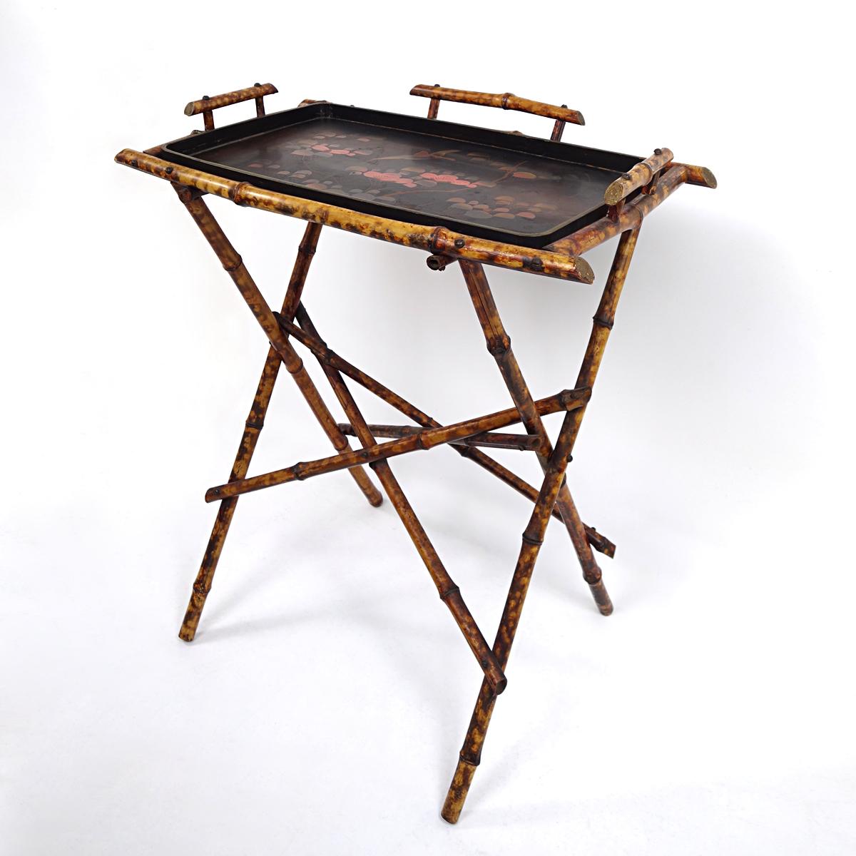 Chinoiserie Early 20th Century Elegant Oriental Tray Table on a Bamboo Stand For Sale