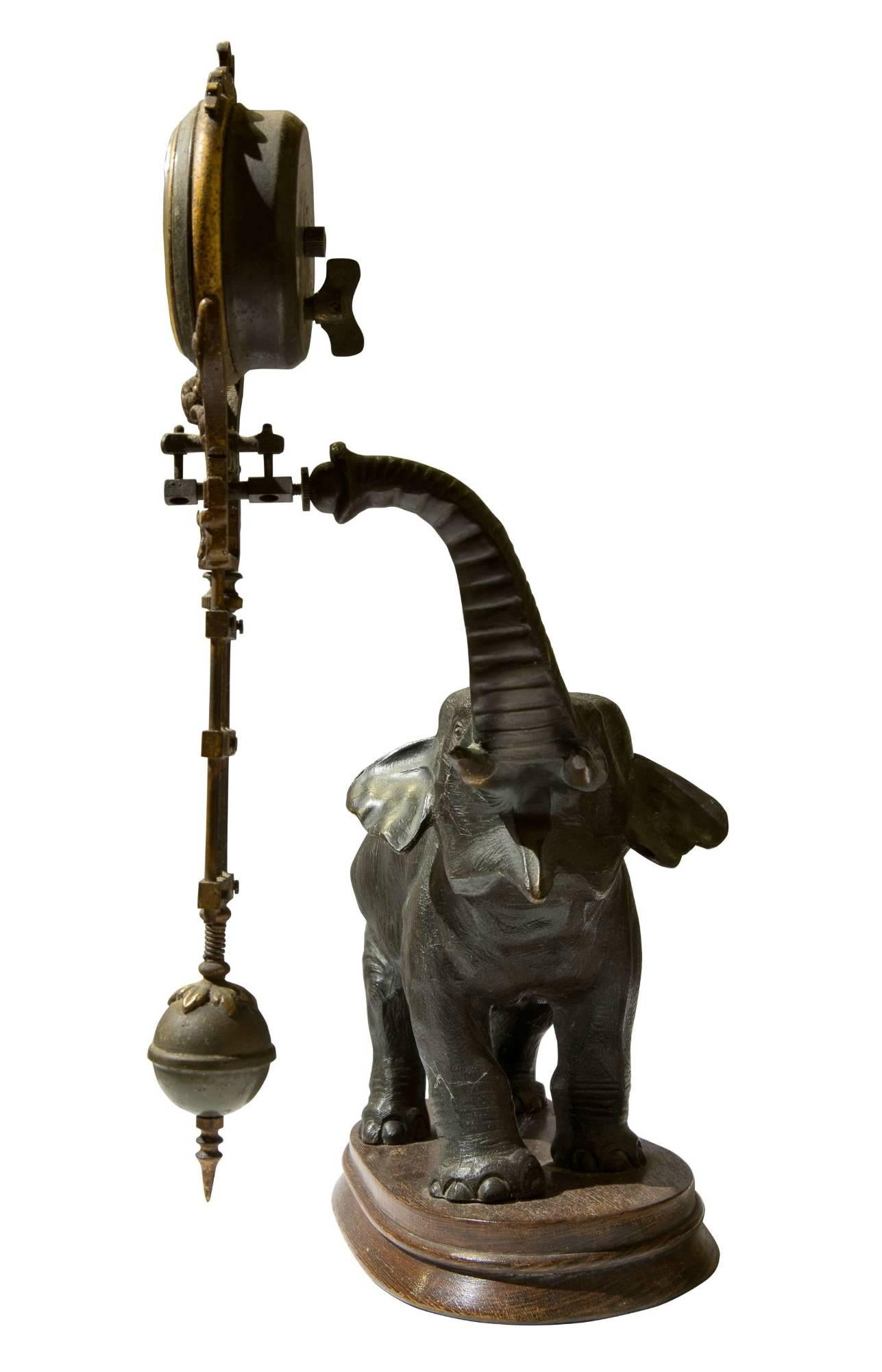 Early 20th Century Elephant Mystery Clock In Good Condition In Salisbury, GB