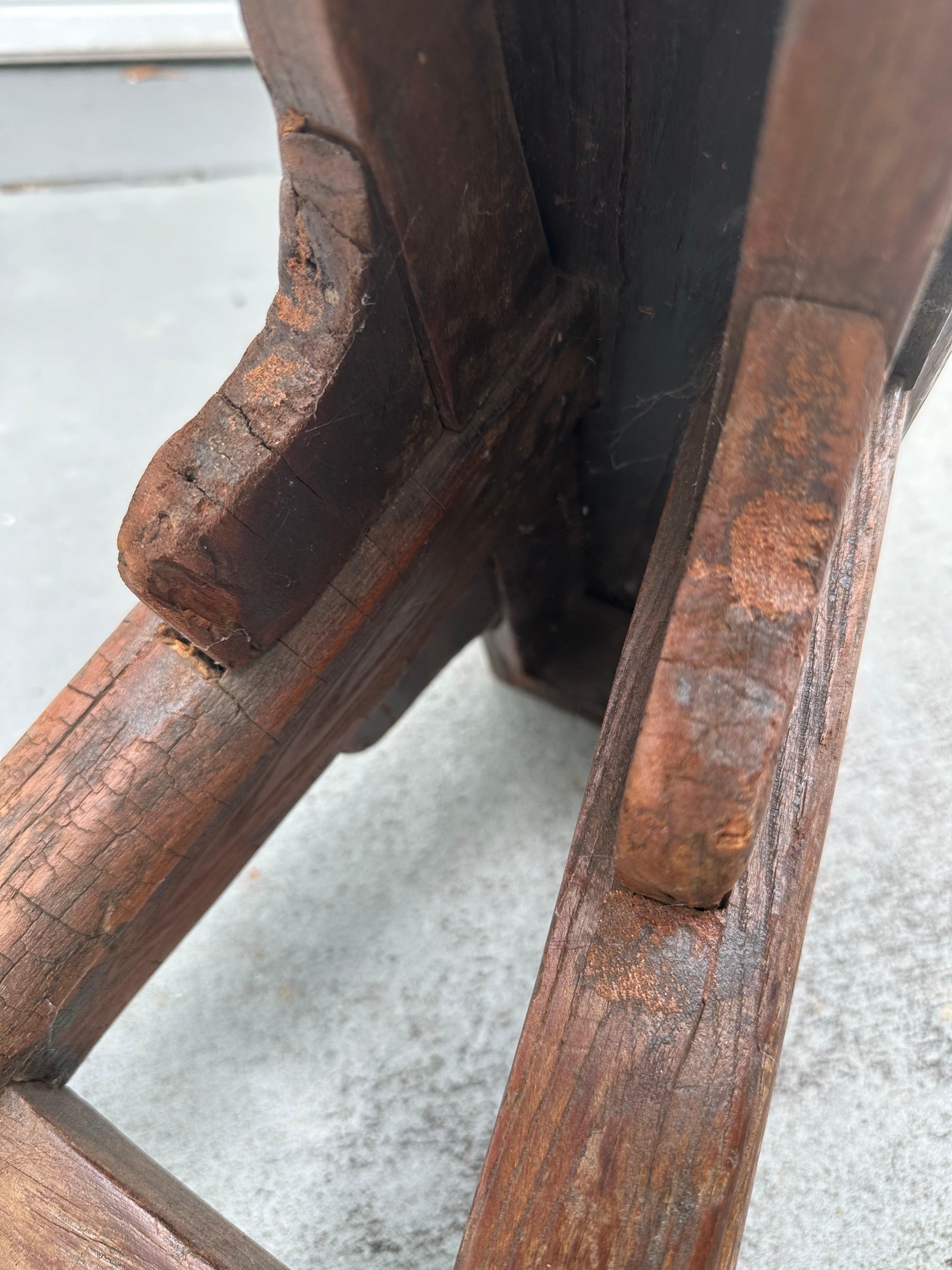 Orme Banc primitif en bois d'orme du début du 20e siècle en vente