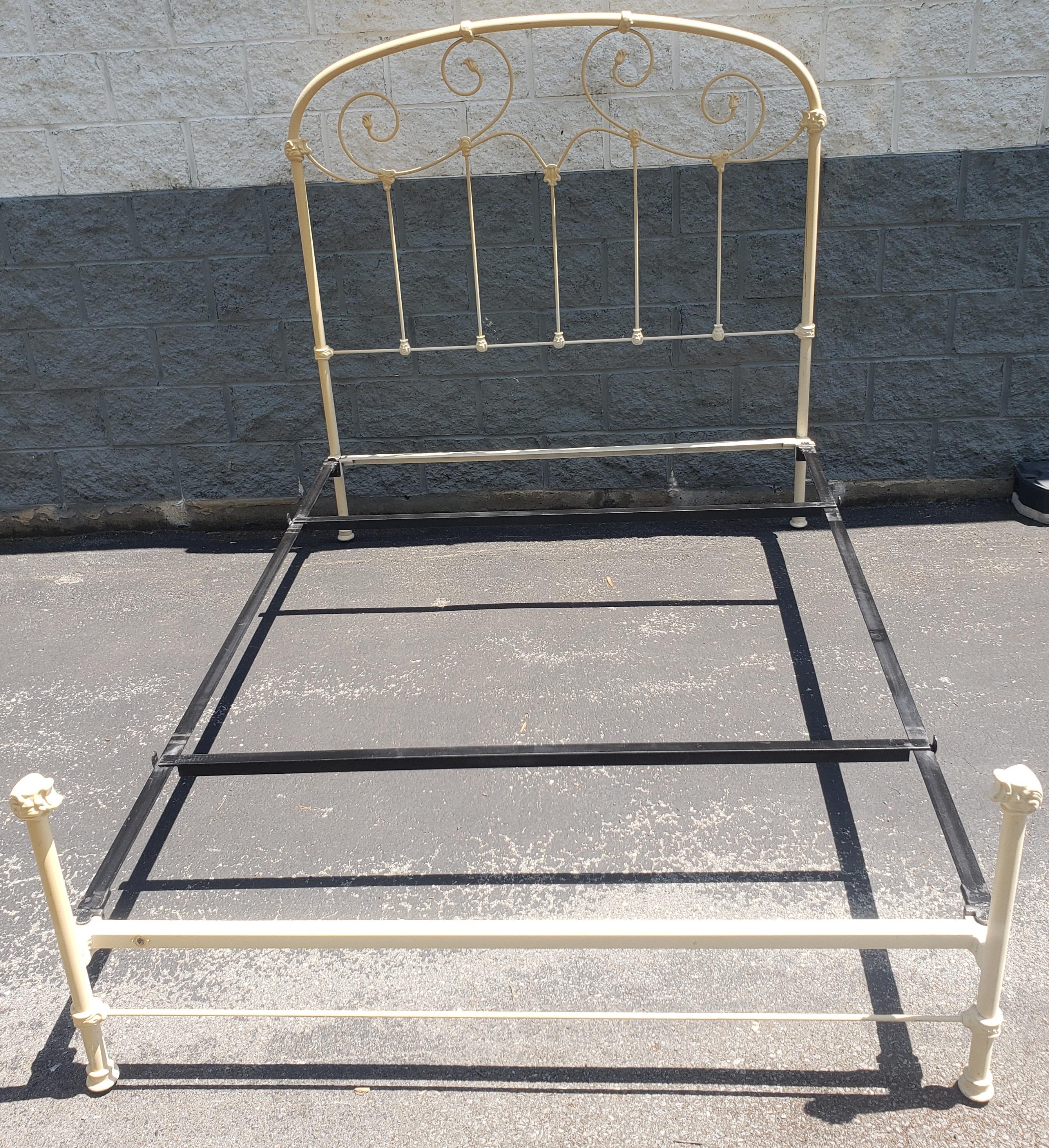 Early 20th Century Enamel Painted Metal Queen Size Bed In Good Condition In Germantown, MD