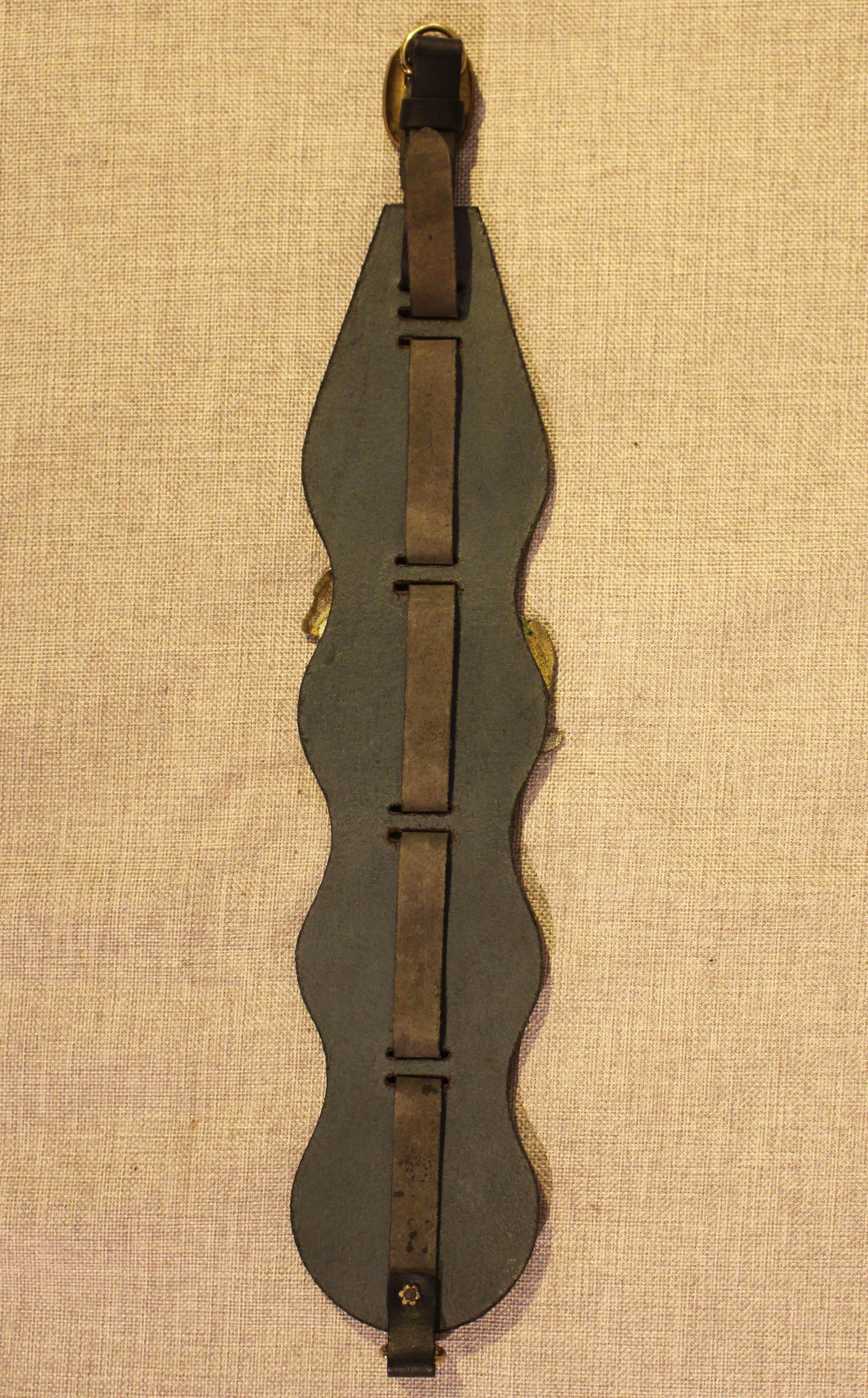 Early 20th Century English 4-Brass Leather Horse Strap For Sale 2