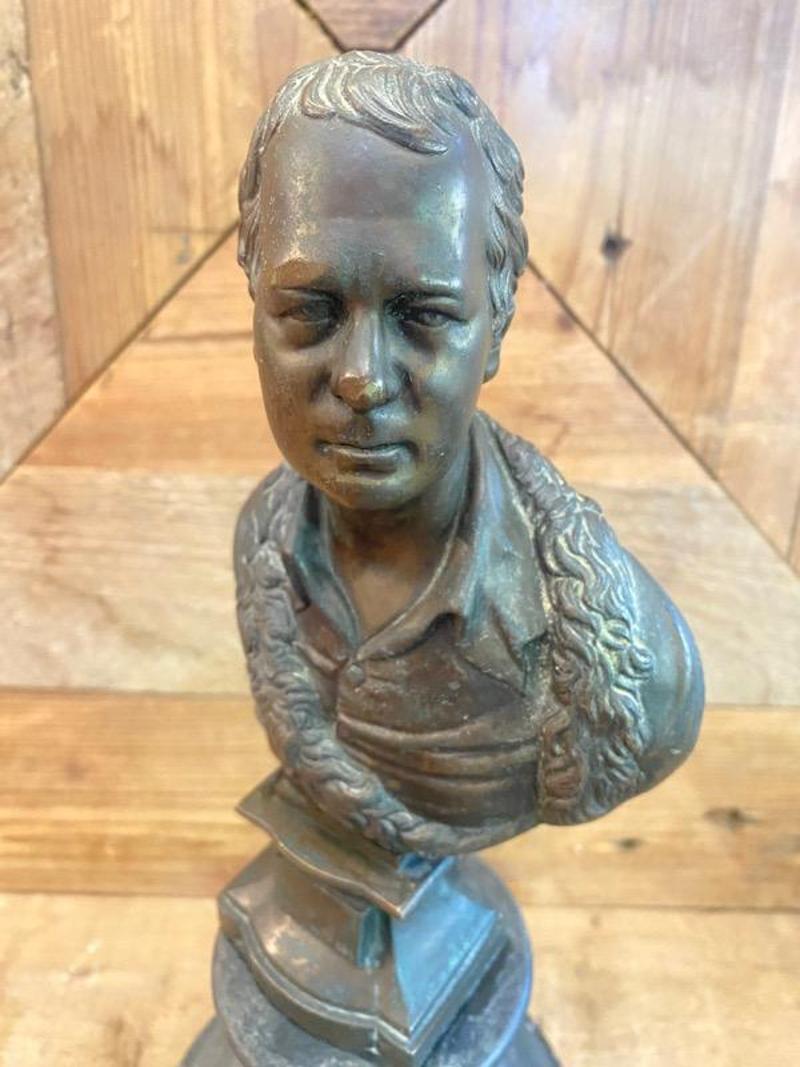 Early 20th Century English Bronze Bust of Walter Scott on Pedestal For Sale 1