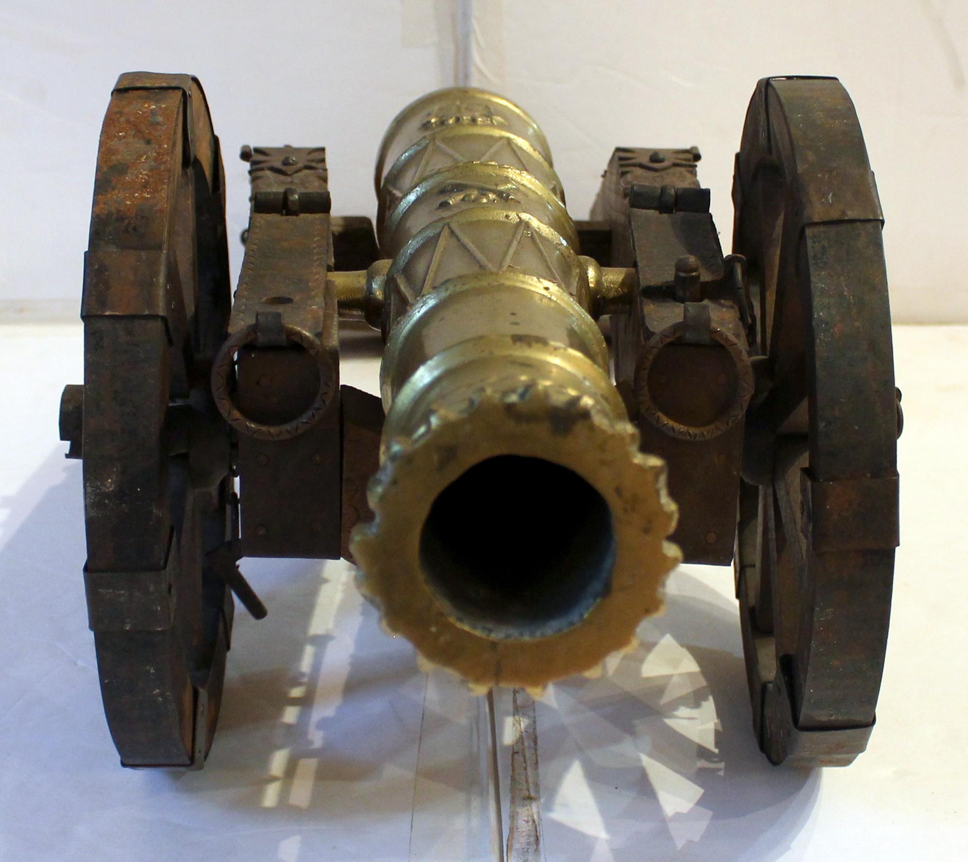 Bronzo Modello di cannone in bronzo inglese dell'inizio del XX secolo in vendita