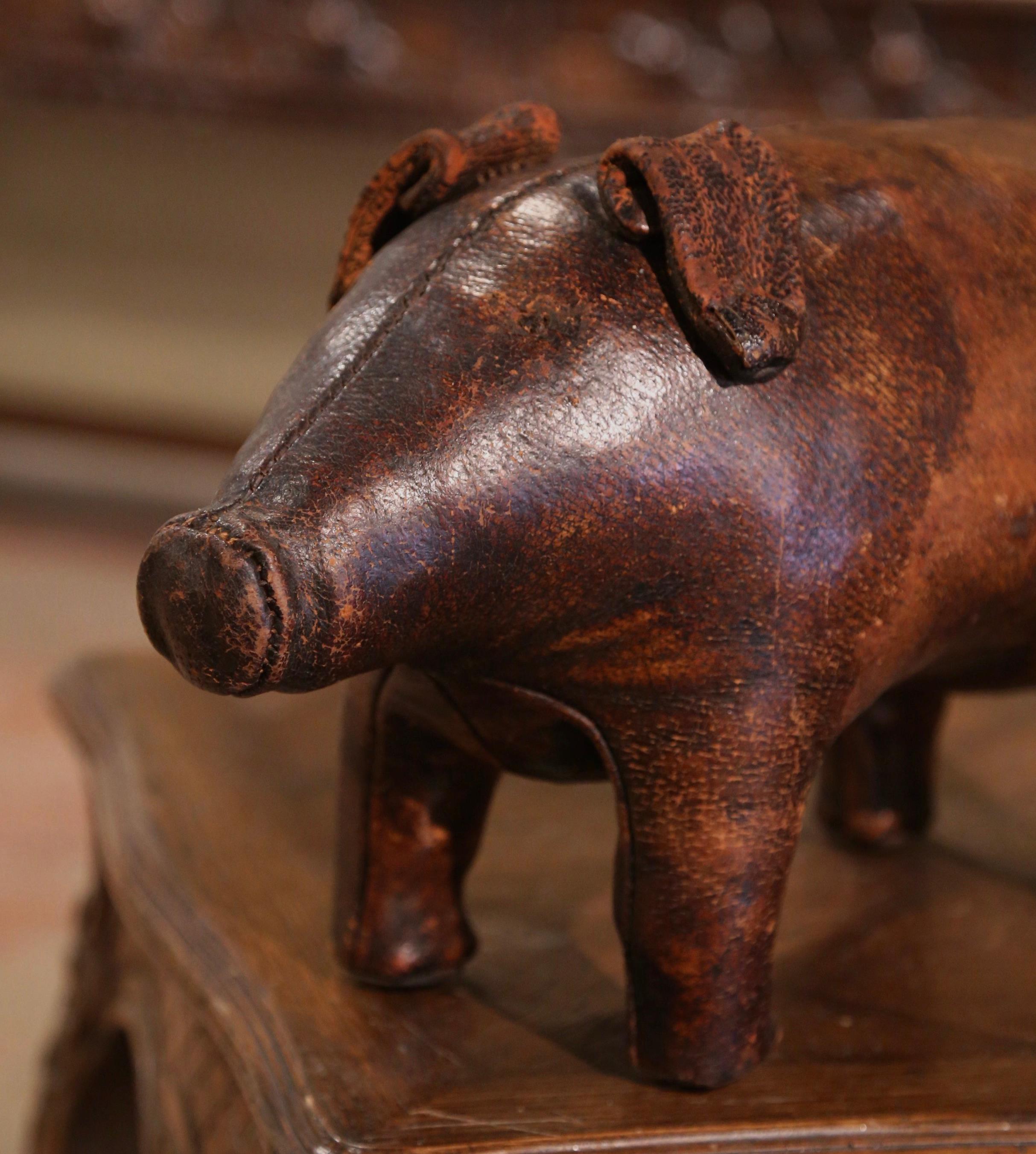 Art Deco Early 20th Century English Brown Patinated Leather Pig Footstool For Sale