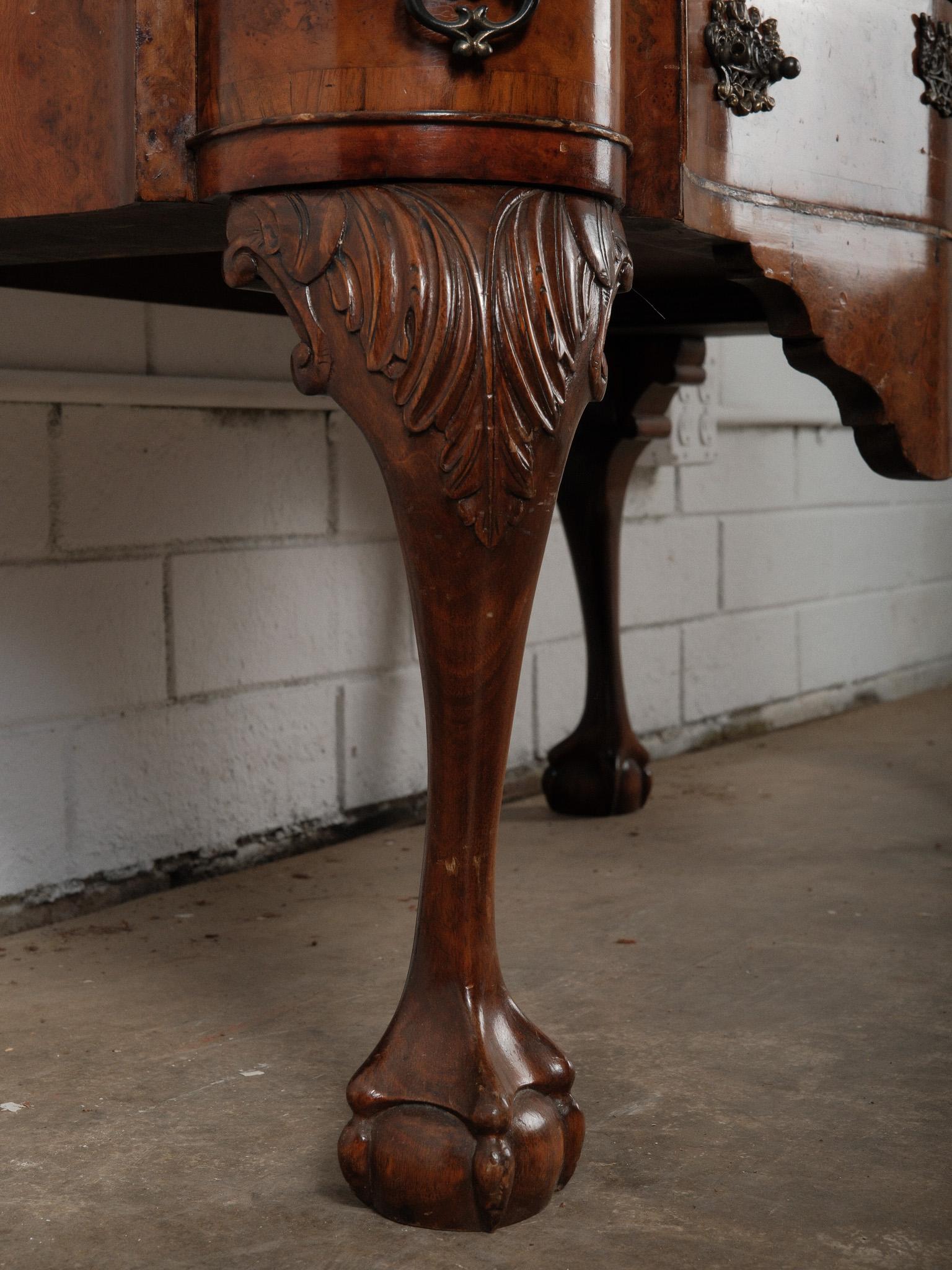 Early 20th Century English Burl Walnut Chippendale-Style Lowboy Ball-and-Claw For Sale 2