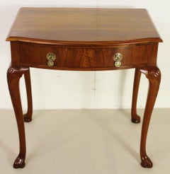 Early 20th Century English Burr Walnut Bow Fronted Lamp Table