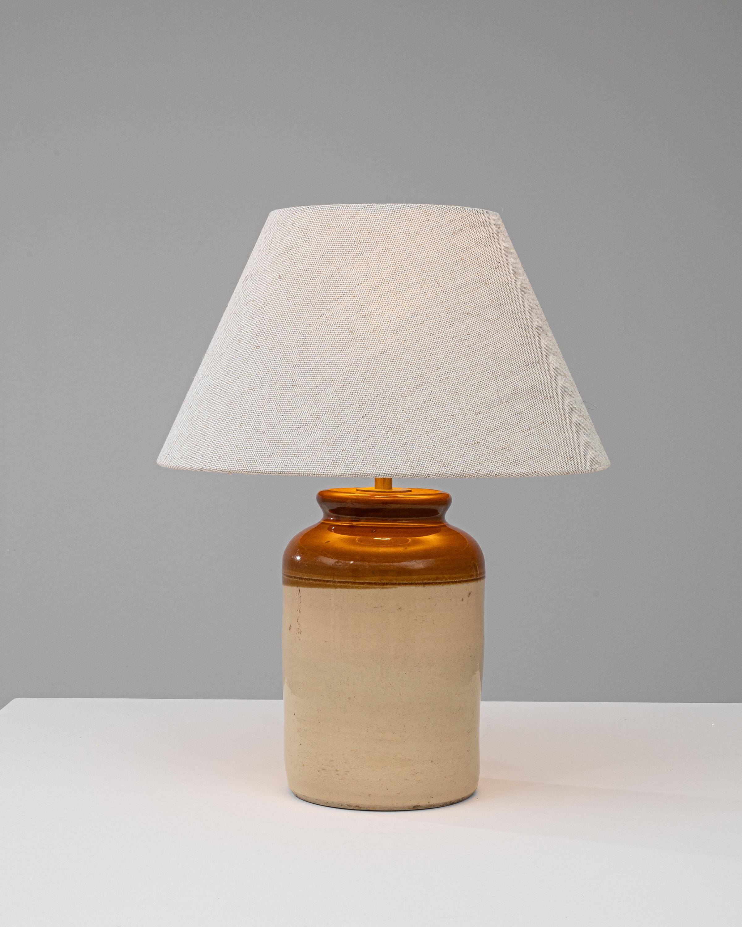 Early 20th Century English Ceramic Table Lamp In Good Condition For Sale In High Point, NC