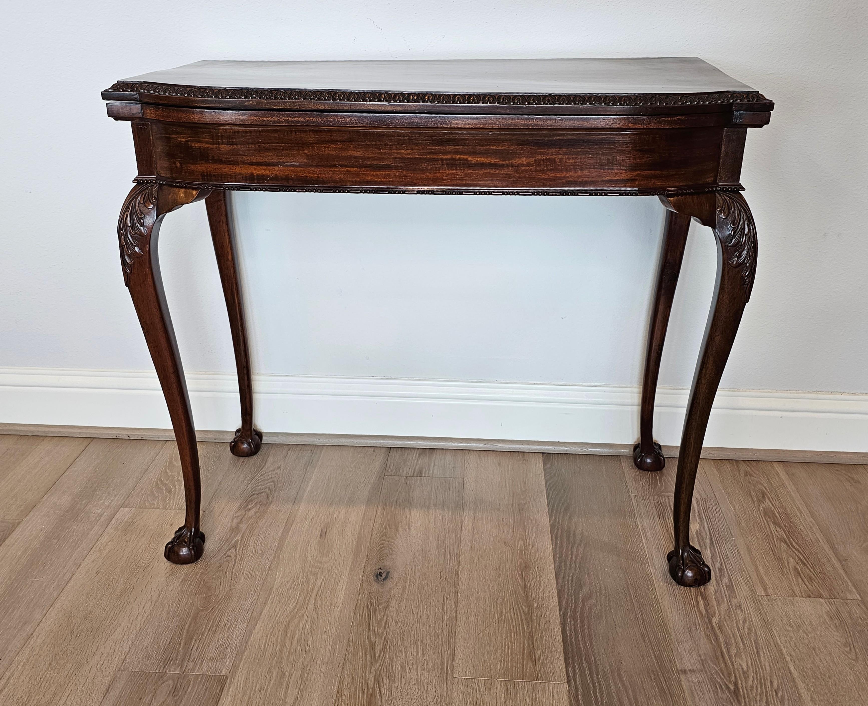 Hand-Carved Early 20th Century English Chippendale Style Mahogany Console Games Table  For Sale