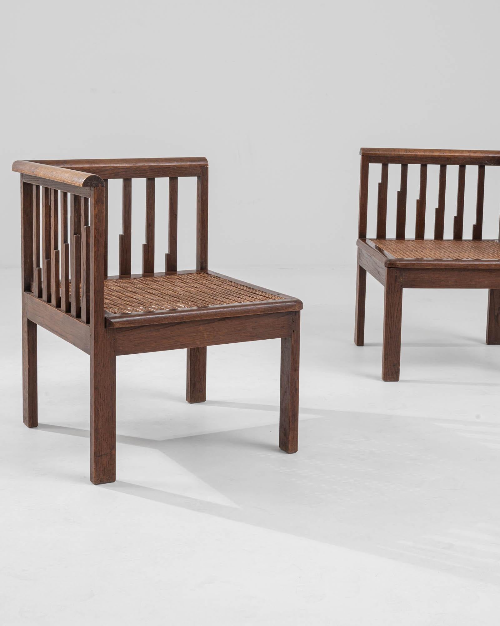 Wicker Early 20th Century English Corner Chairs, a Pair