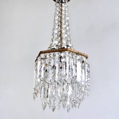 Early 20th Century English Crystal Chandelier with Prince Albert Crystal Lusters