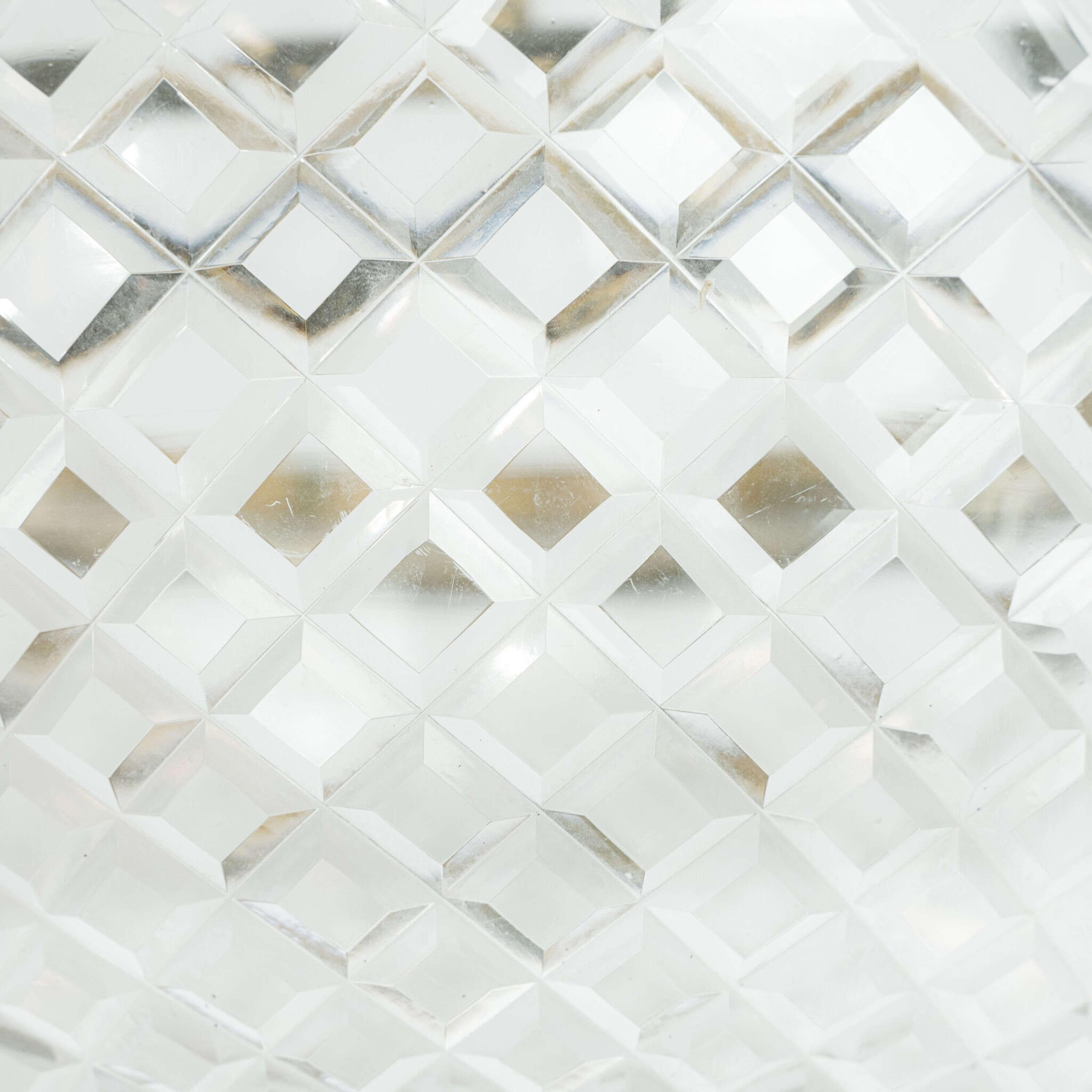 Early 20th Century English Cut Glass Ceiling Light In Good Condition For Sale In Southampton, GB