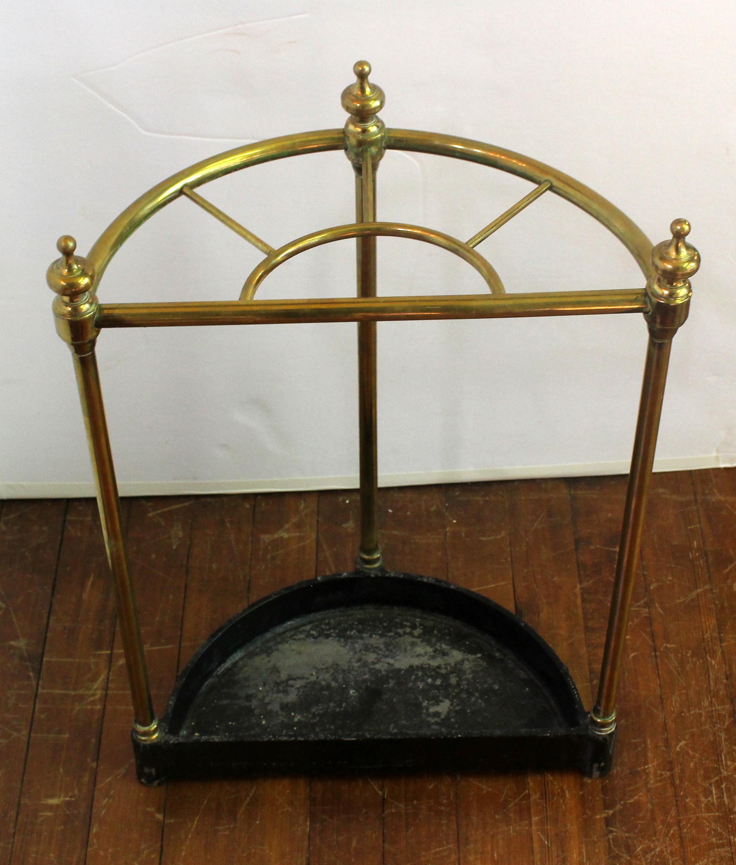 Early 20th Century English Demilune Stick Stand In Good Condition For Sale In Chapel Hill, NC