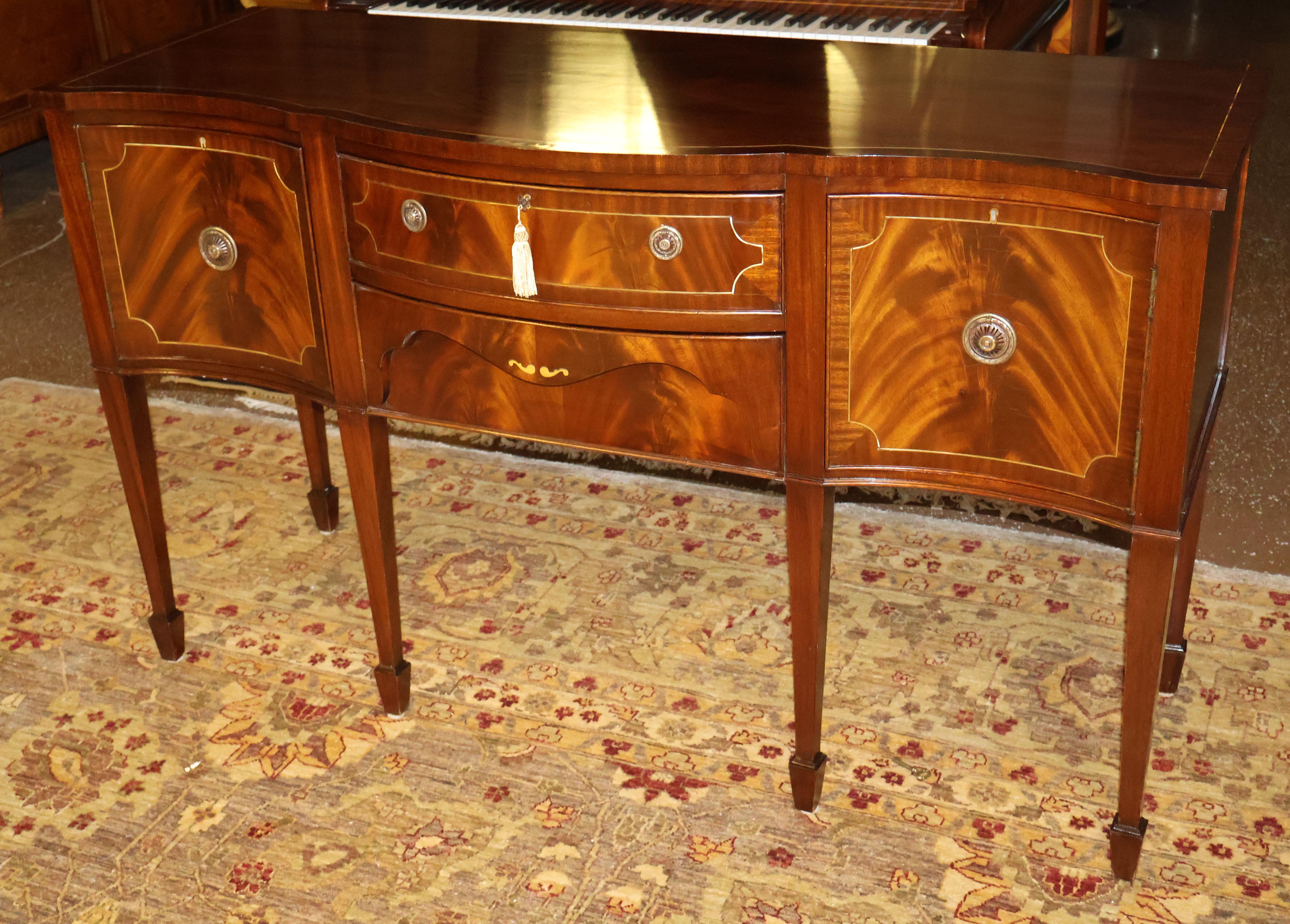 Mid-20th Century Early 20th Century English Flame Mahogany Federal Style Sideboard 