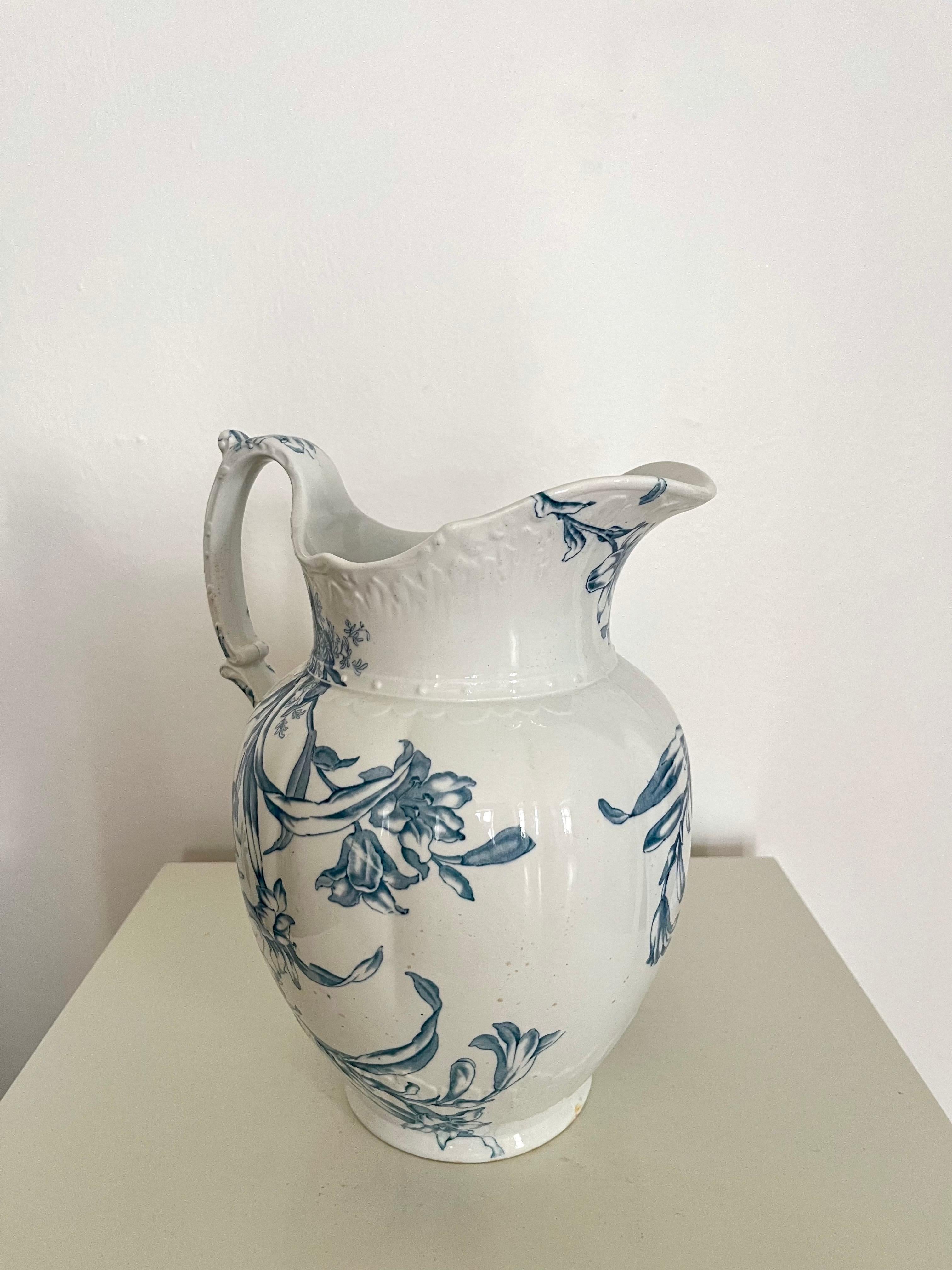 Pichet anglais en céramique à fleurs du début du 20e siècle par BWM & Co, Cauldon England en vente 2