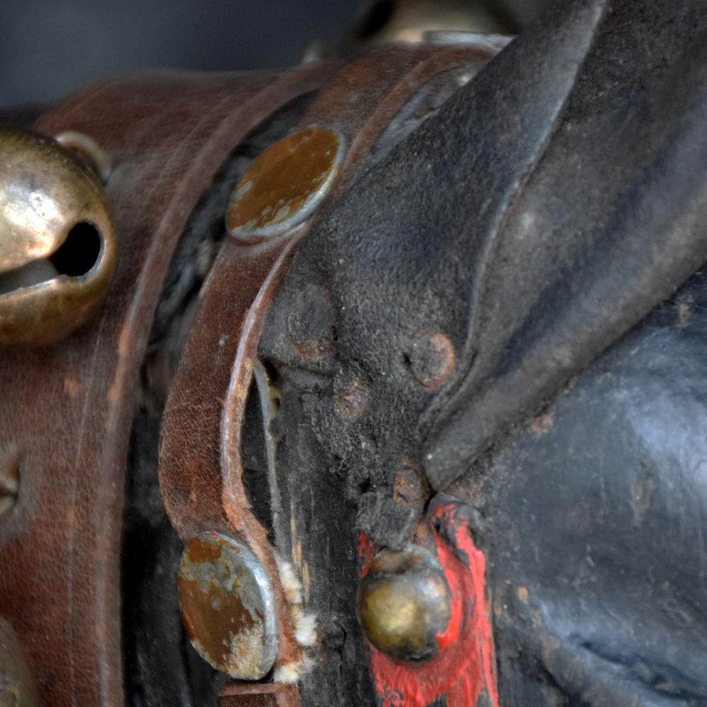 Early 20th Century English Folk Art Articulated Horse Puppet In Fair Condition In London, GB