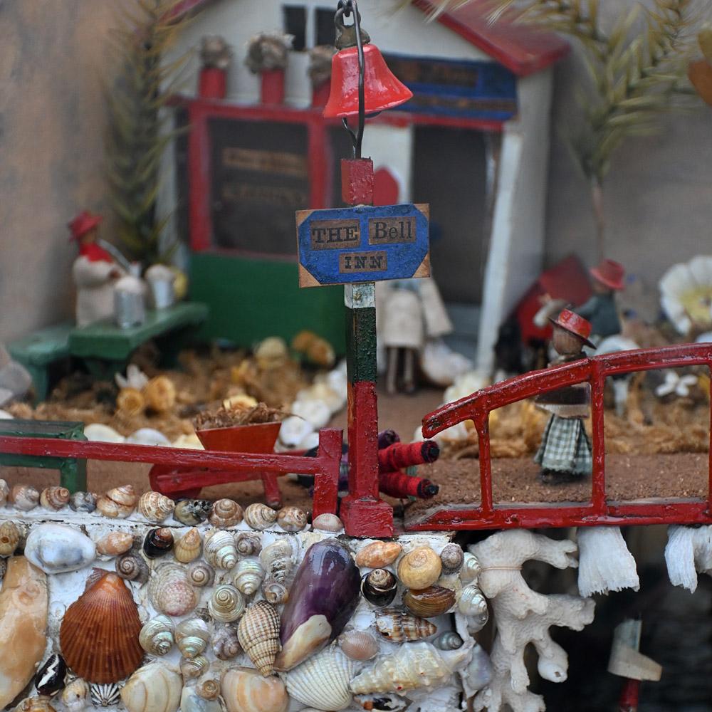 Œuvre d'art populaire anglaise du début du 20e siècle - Scène de Diorama en vente 3