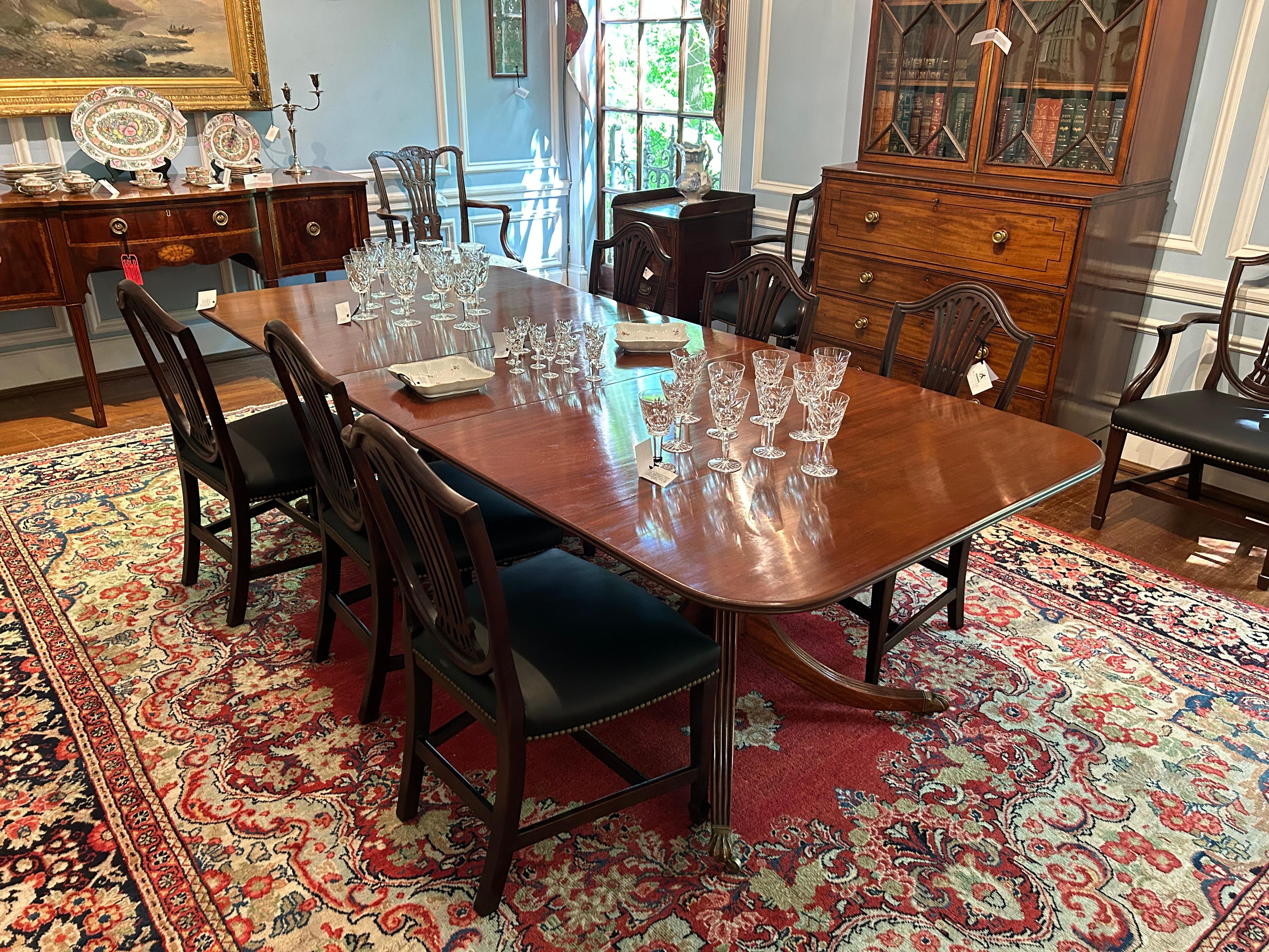 Early 20th Century English George III Mahogany Dining Table 5