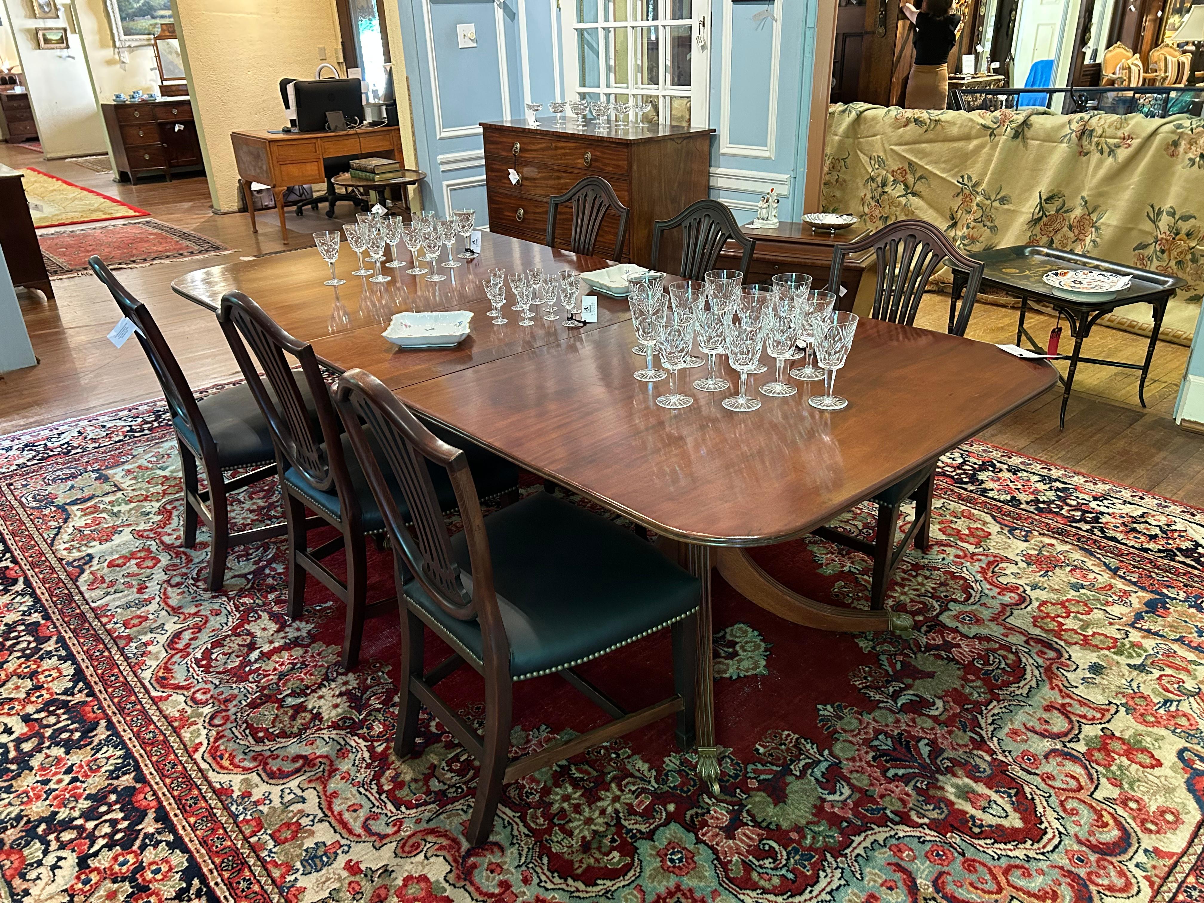 Early 20th Century English George III Mahogany Dining Table 6