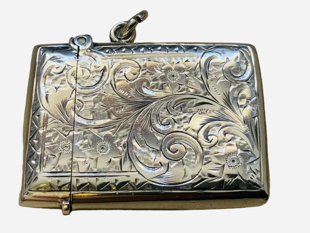 Englisches Vesta-Etui aus Gold und Sterlingsilber des frühen 20. Jahrhunderts/Keepsake im Angebot 4