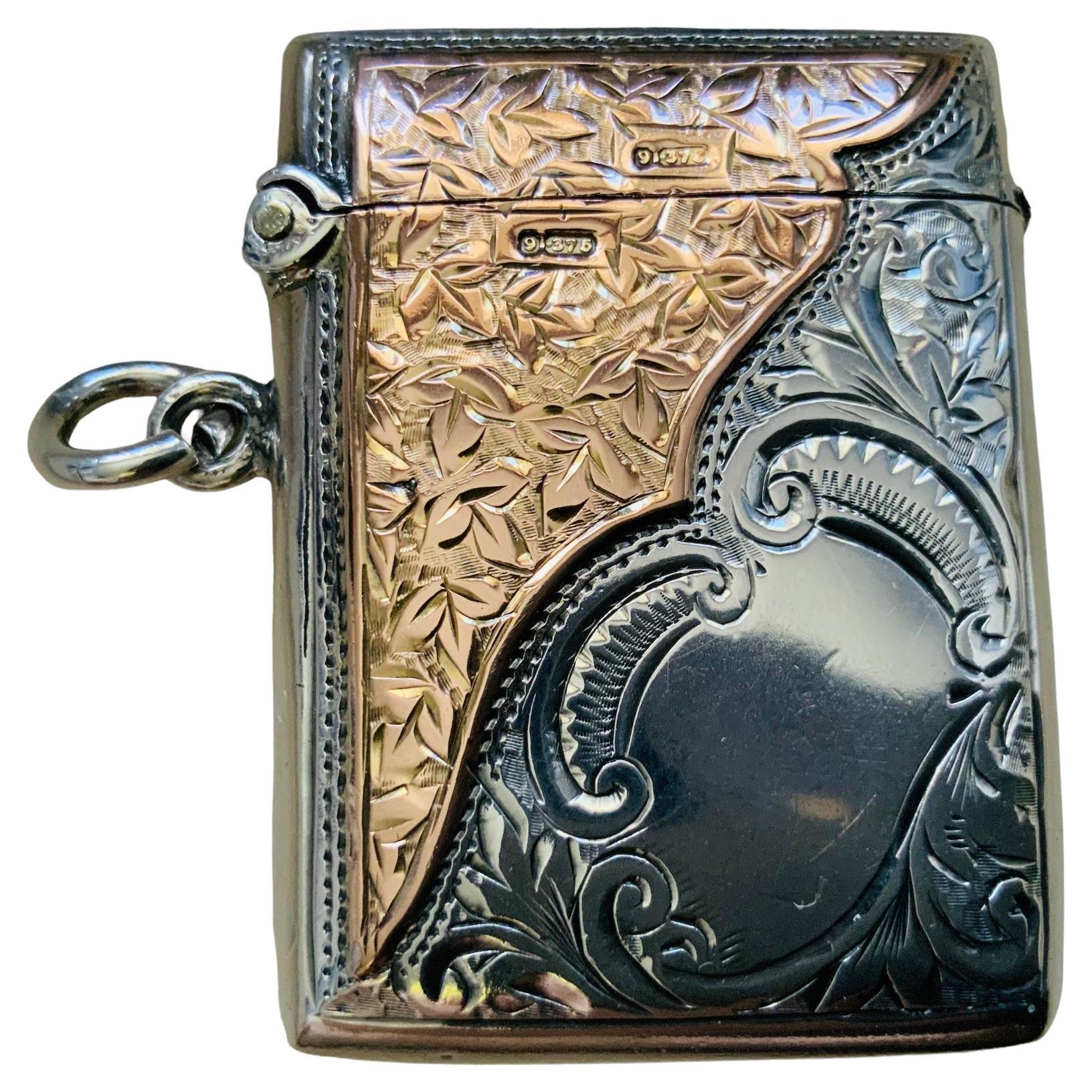 Englisches Vesta-Etui aus Gold und Sterlingsilber des frühen 20. Jahrhunderts/Keepsake im Angebot