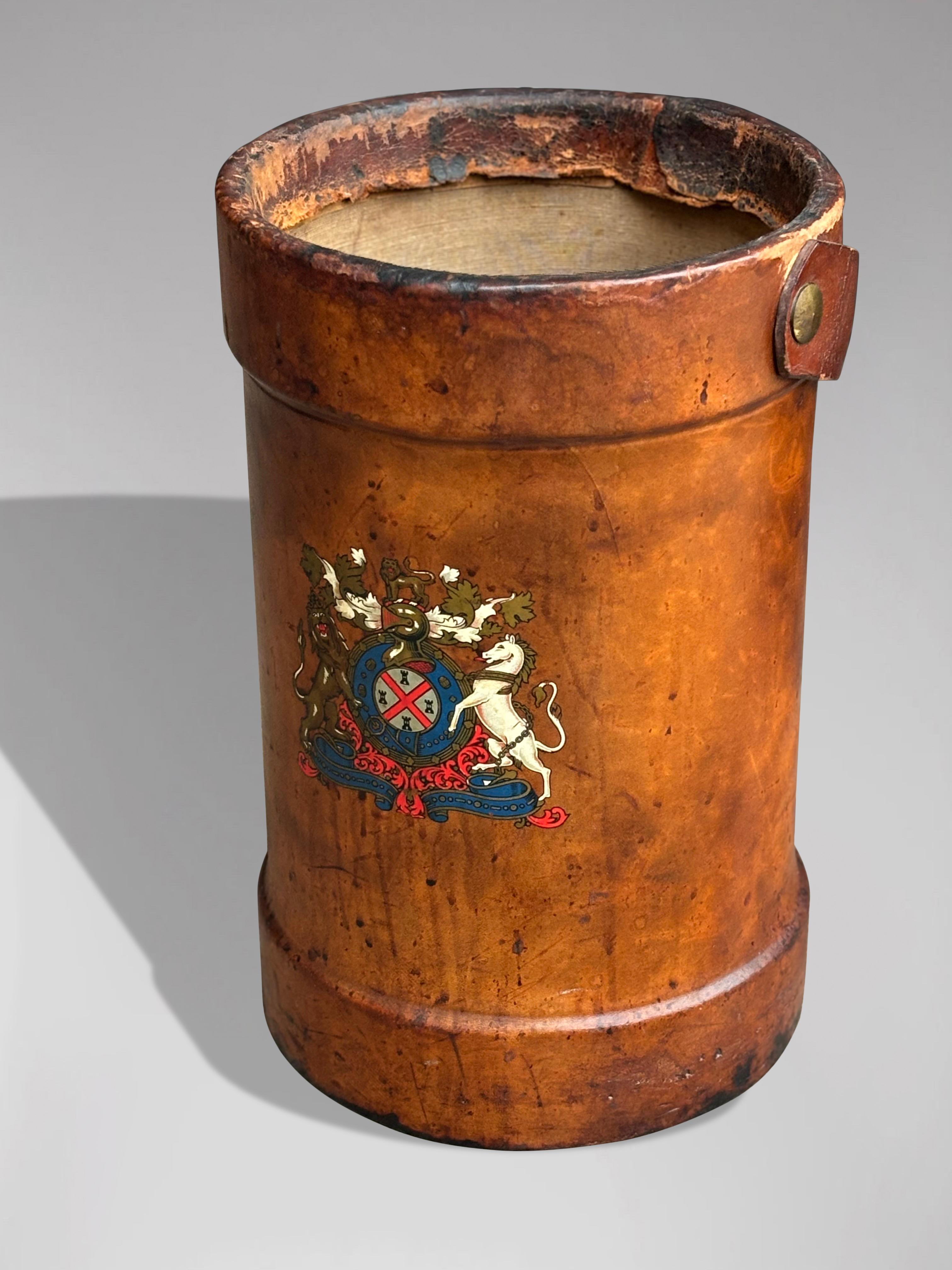 Fatto a mano Secchio da fuoco in pelle inglese dei primi del Novecento, 1900 in vendita