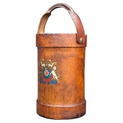 Cubo de fuego inglés de cuero de principios del siglo XX, 1900