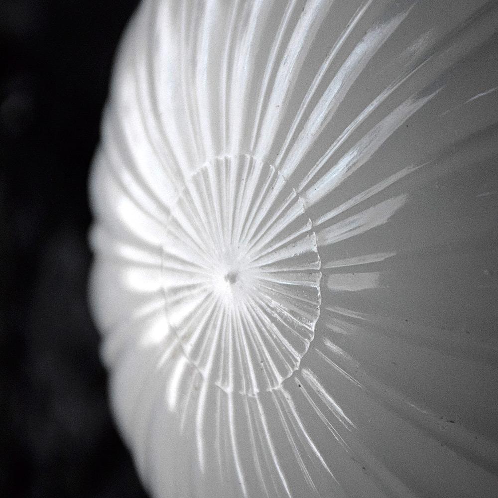 Early-20th Century English Milk Glass Small Light Shade For Sale 2
