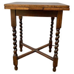 Early 20th Century English Oak Barley Twist Draw Leaf Pub Side Table