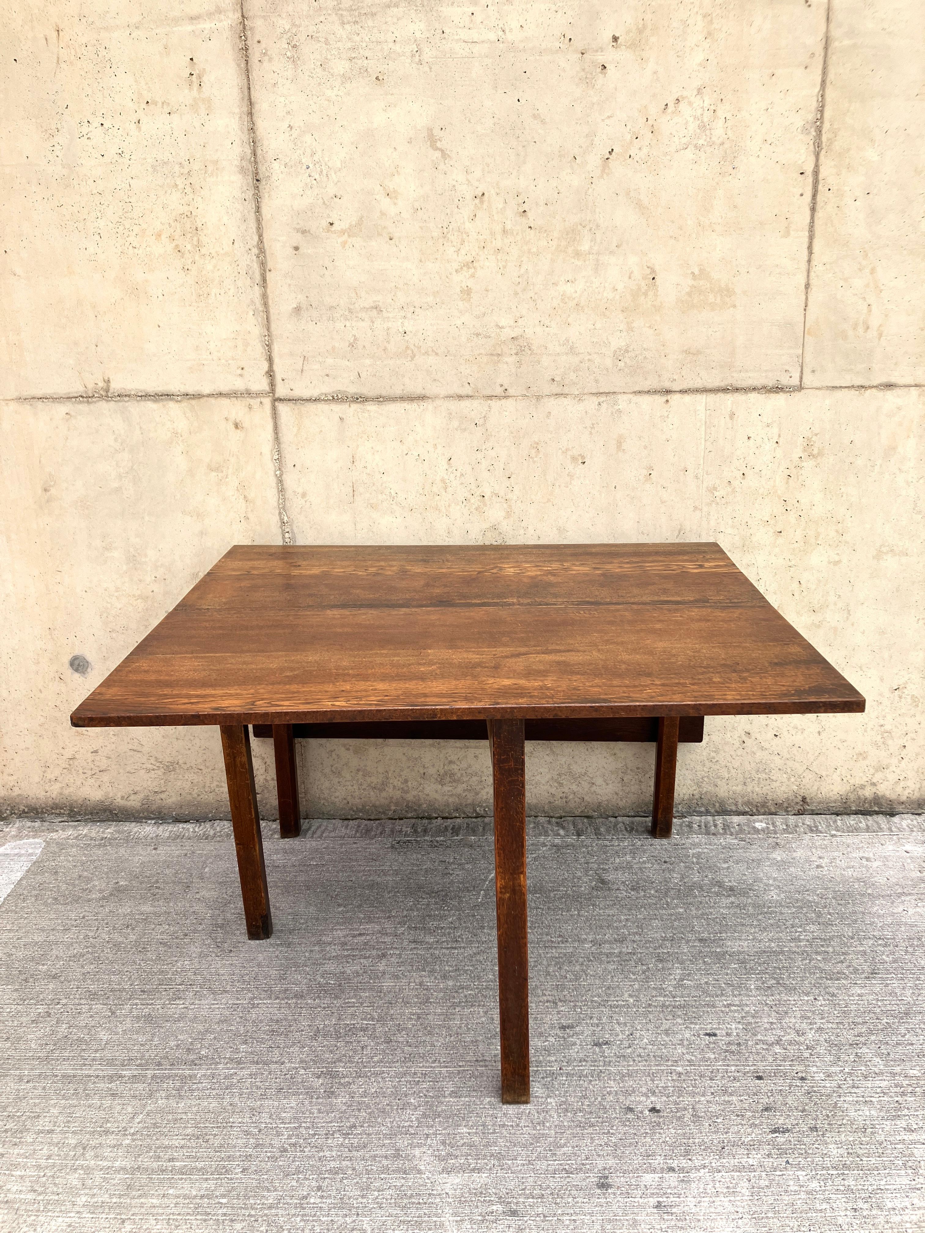 Table de salle à manger en chêne anglais du début du 20e siècle, à abattant en vente 6