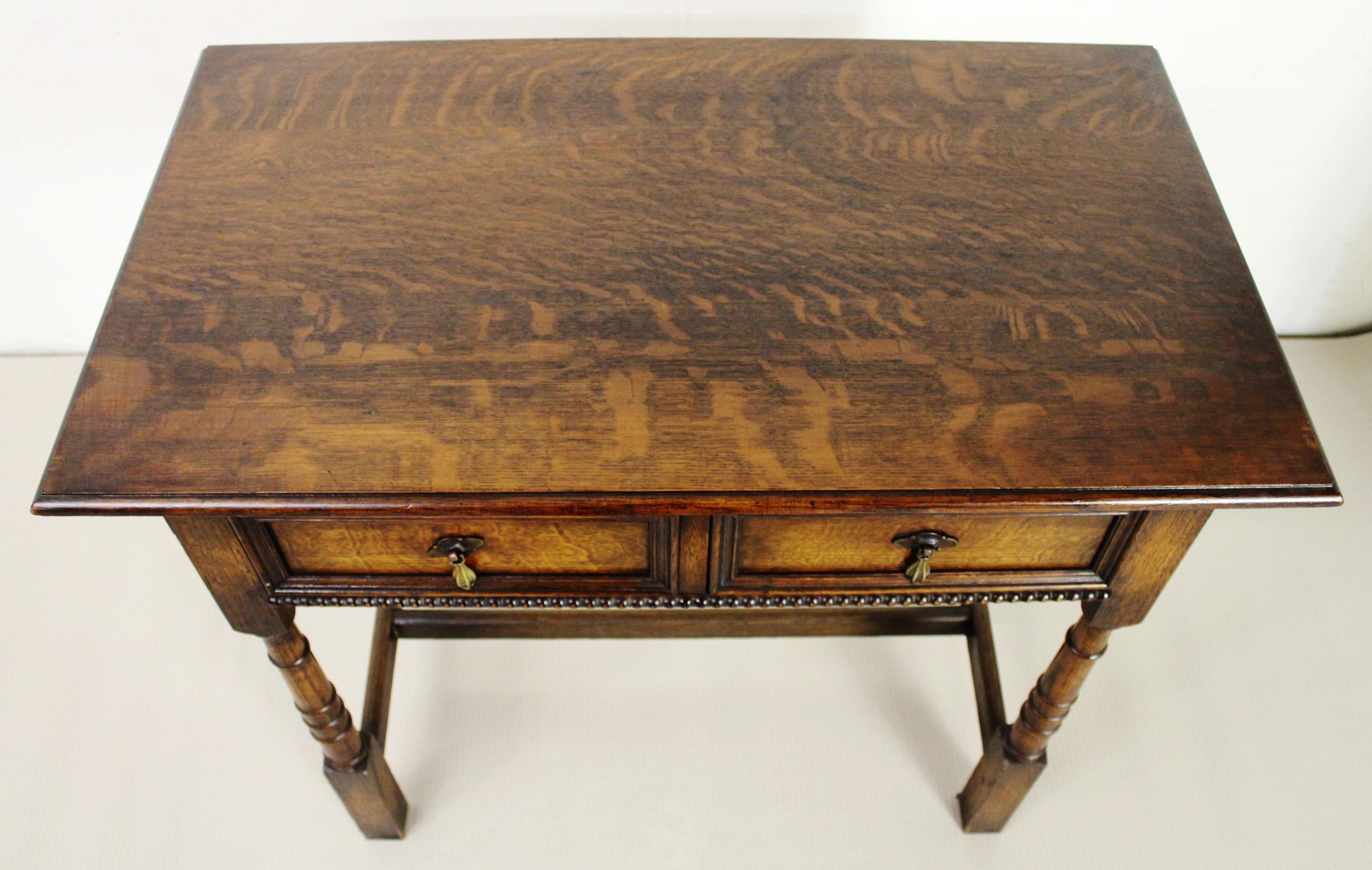 Early 20th Century English Oak Side Table 4