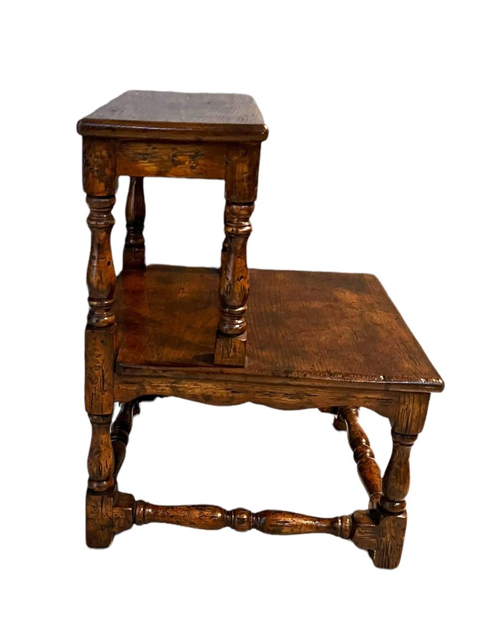 Englischer Stuhl aus Eiche des frühen 20. Jahrhunderts 1