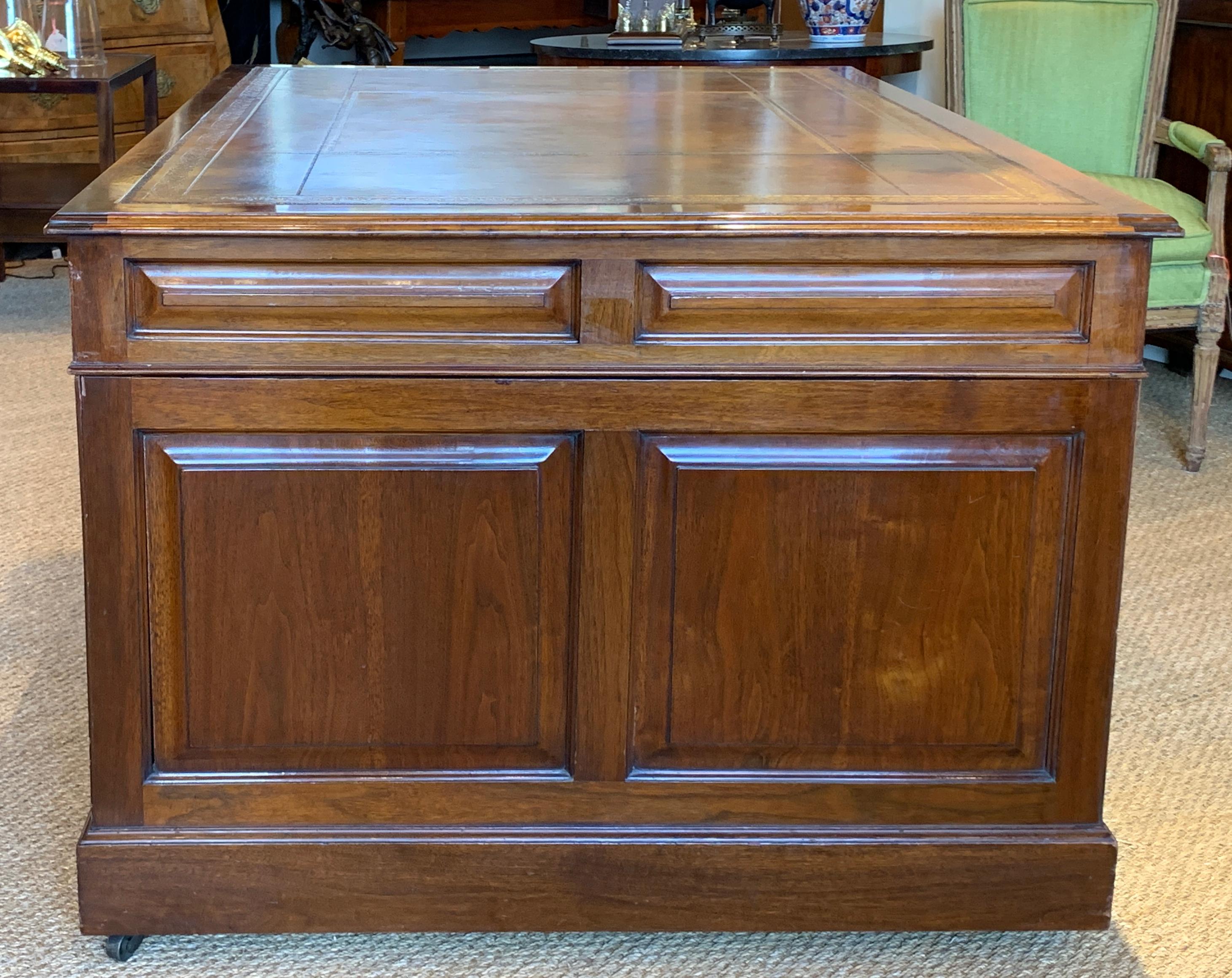 Edwardian Early 20th Century English Partners Desk