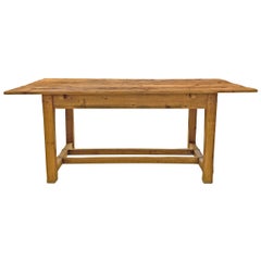 Early 20th Century English Pine Farm Table