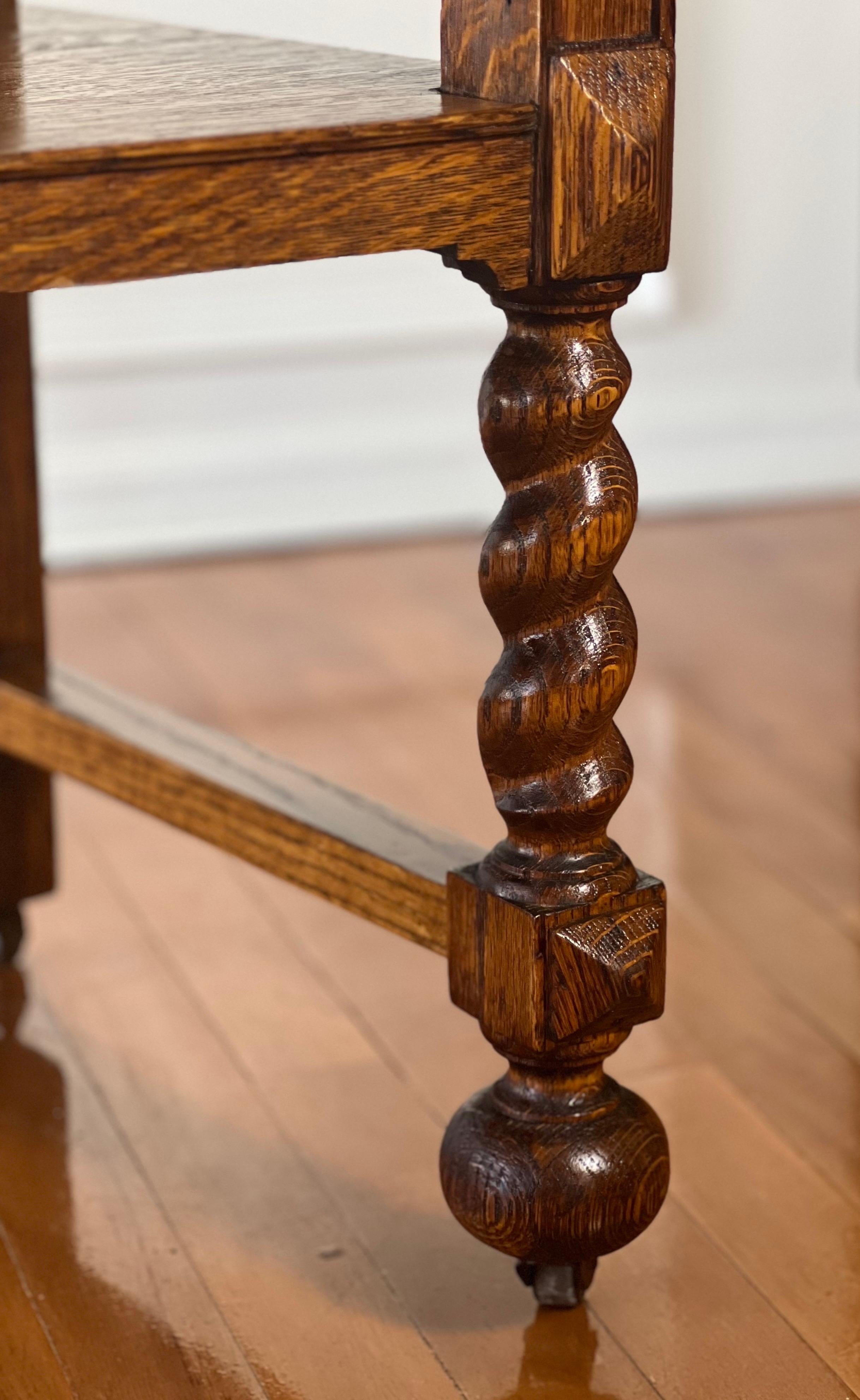 Early 20th Century English Quarter Sawn Oak Two-Tier Server on Casters For Sale 6