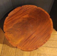 Table d'appoint à bibliothèque tournante anglaise du début du 20e siècle