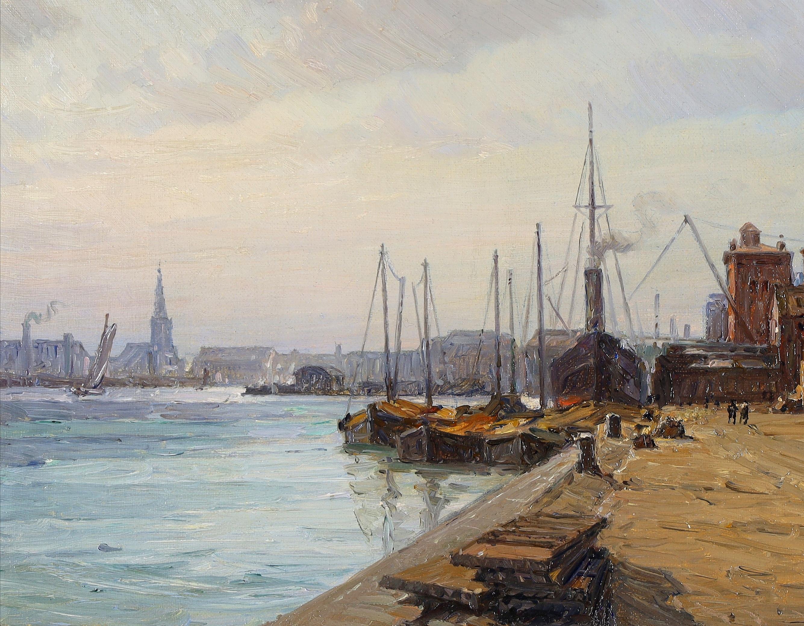 Un interessante olio su tela del 1914, firmato e datato, che raffigura una scena del porto di East London. 

Una grande nave a vapore è attraccata, con chiatte londinesi davanti e lo skyline della città oltre. Questa scena sembra essere vicino al