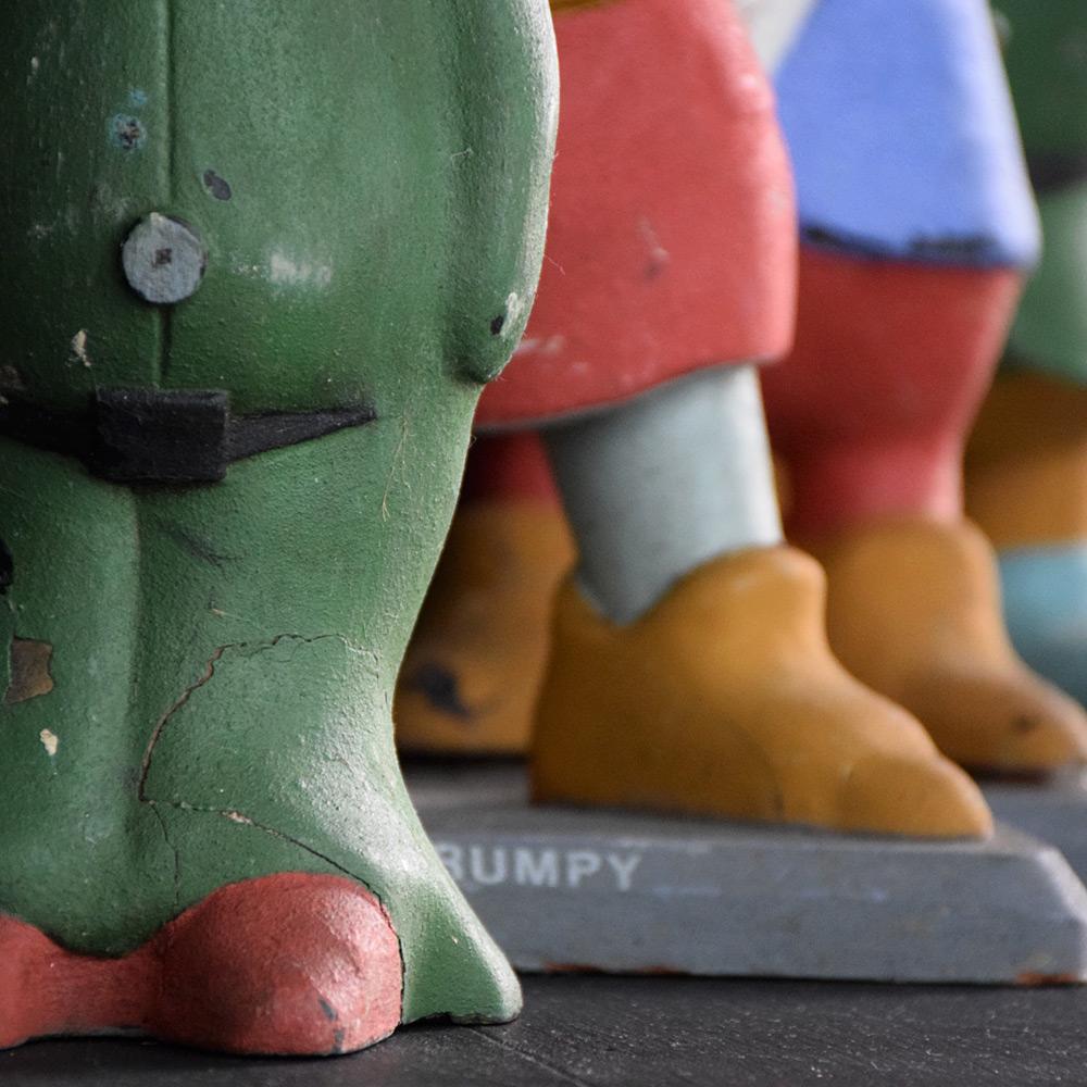 Early 20th Century English Shop Display Figures 8