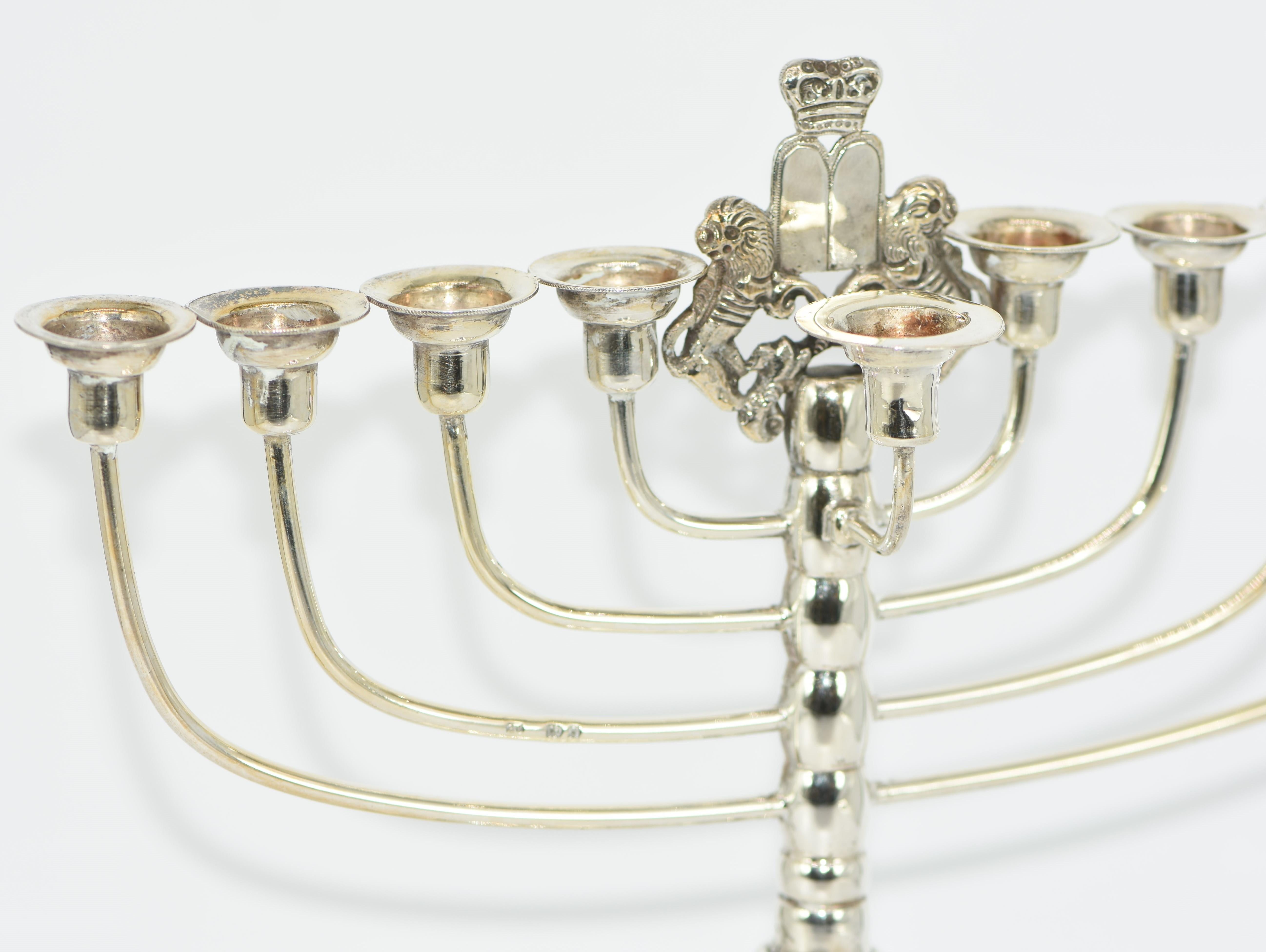 Early 20th Century English Silver Hanukkah Lamp For Sale 1