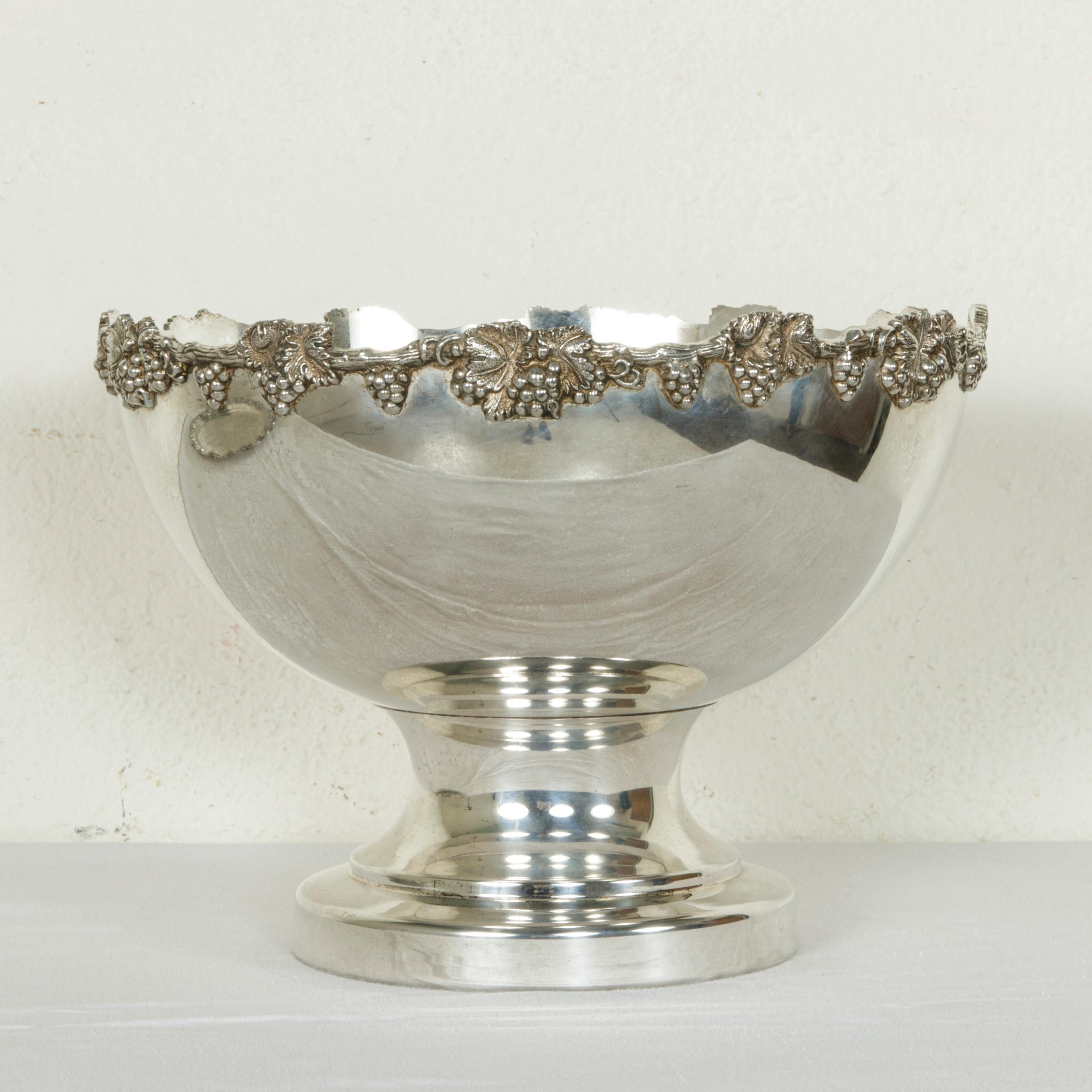 Early 20th Century English Silver Plate Hotel Champagne Bucket with Tray 2