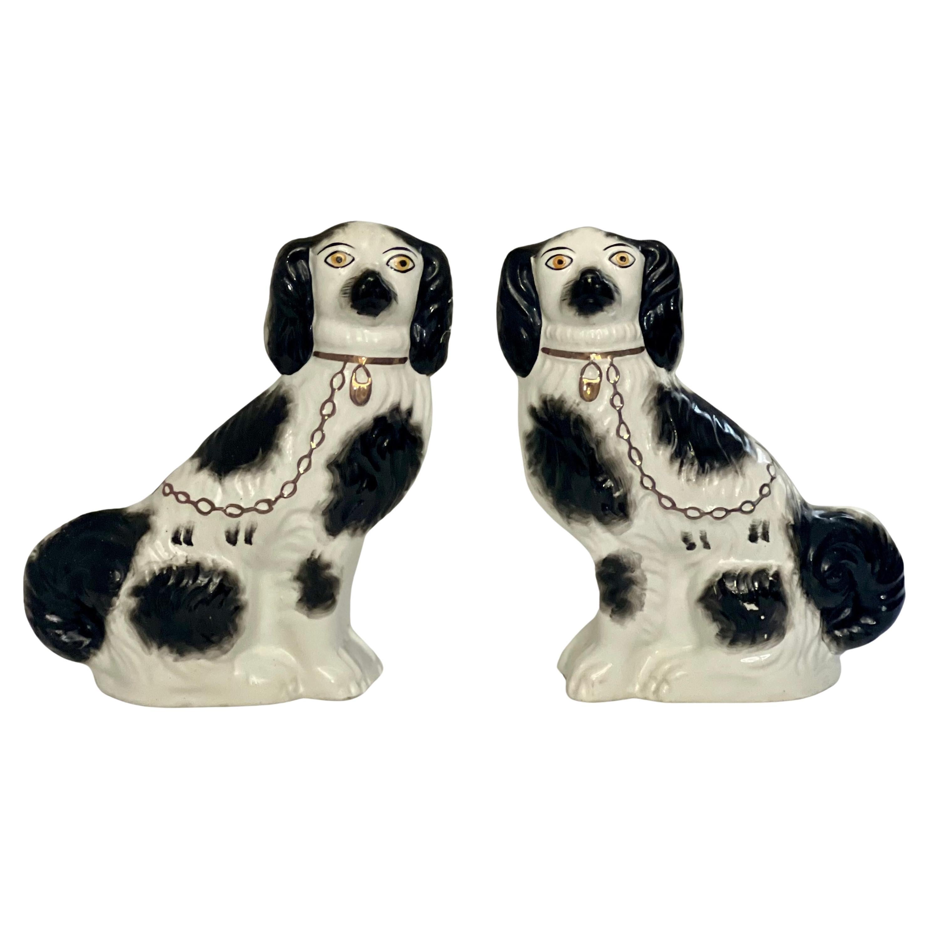 Early 20th Century English Staffordshire Spaniel Dog Figurines, Pair For Sale