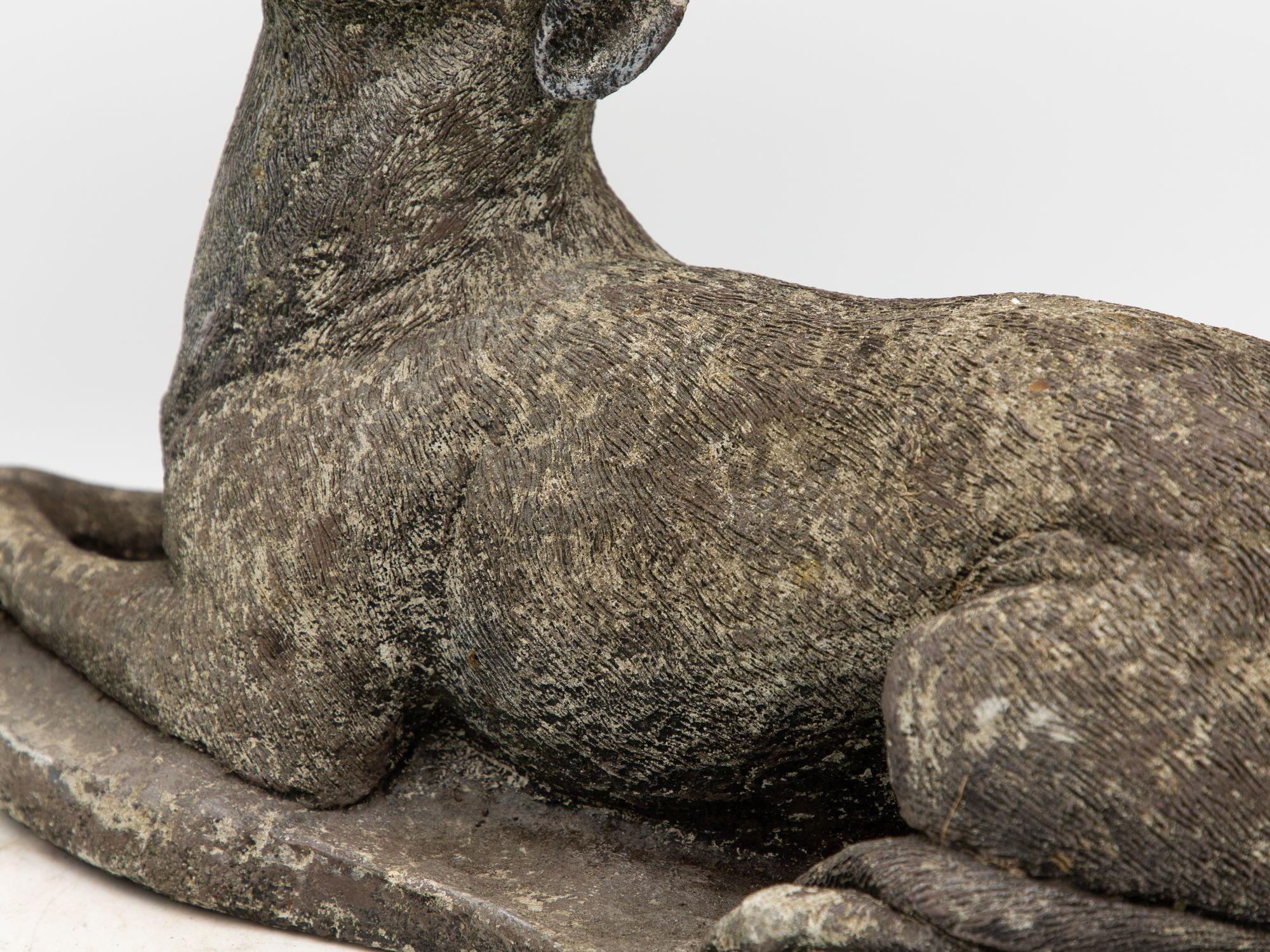 Anglais Début du 20e siècle, chien Whippet anglais en pierre en vente