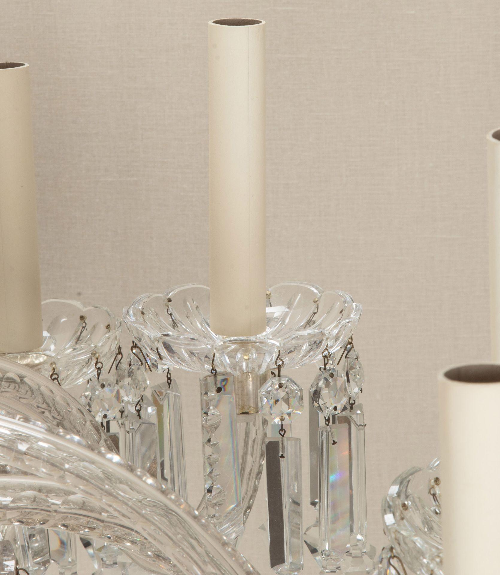 Lampadario a dodici rami in argento e cristallo dei primi del Novecento inglese in vendita 4