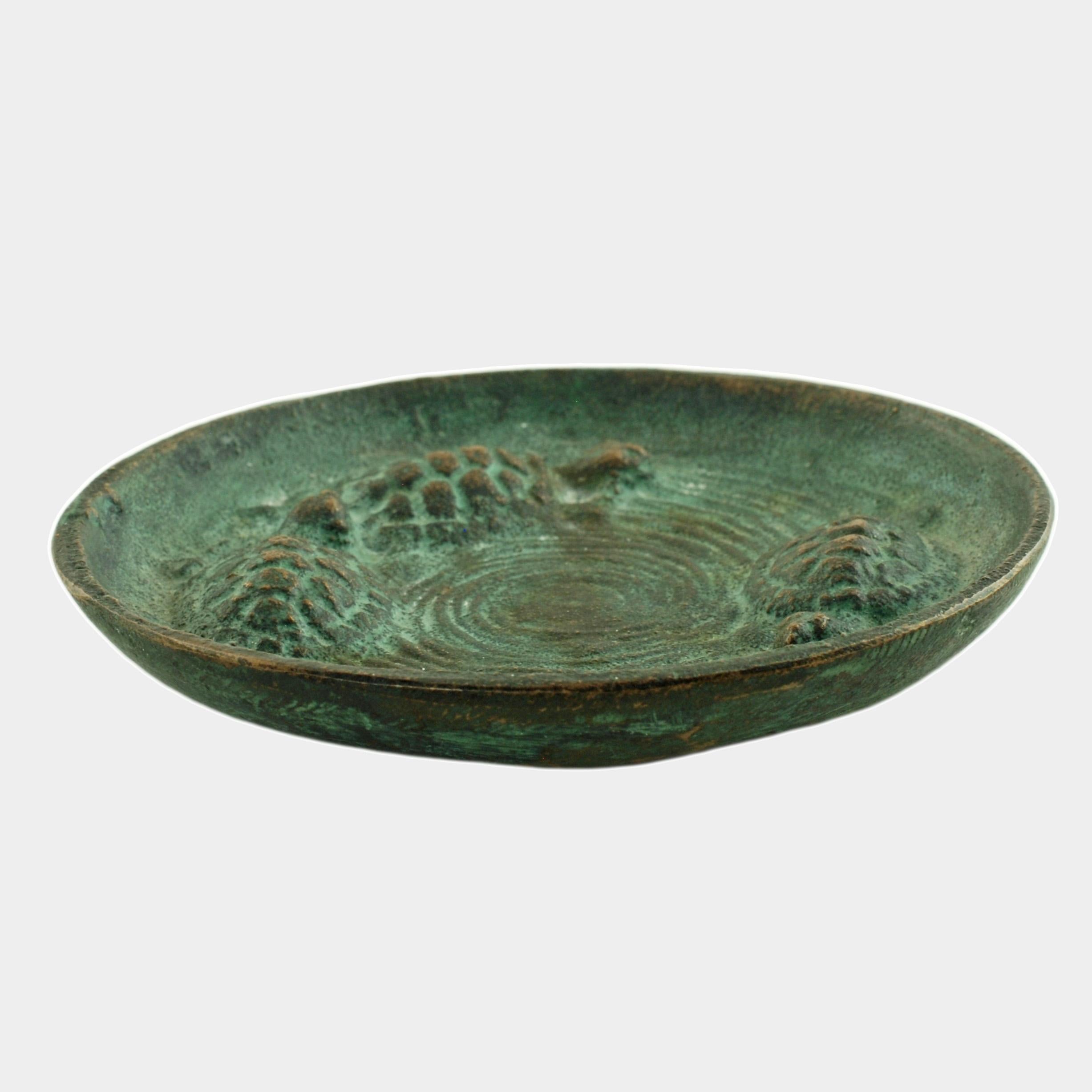 Arts and Crafts Early 20th Century E.T. Hurley Bronze 'Swimming Turtles' Pin Dish Ashtray