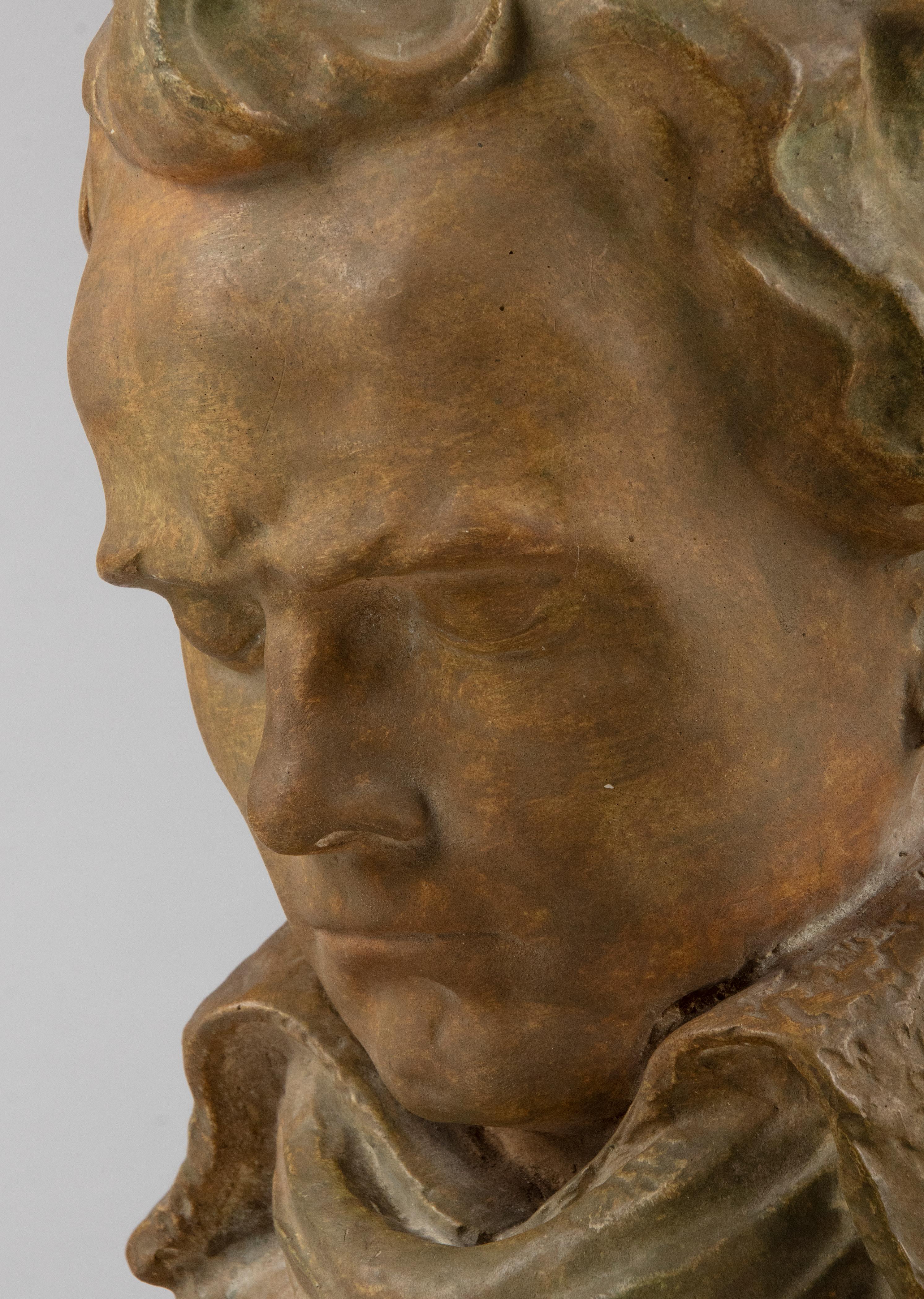 Early 20th Century Expressive Bust of Beethoven Made of Patinated Plaster 3