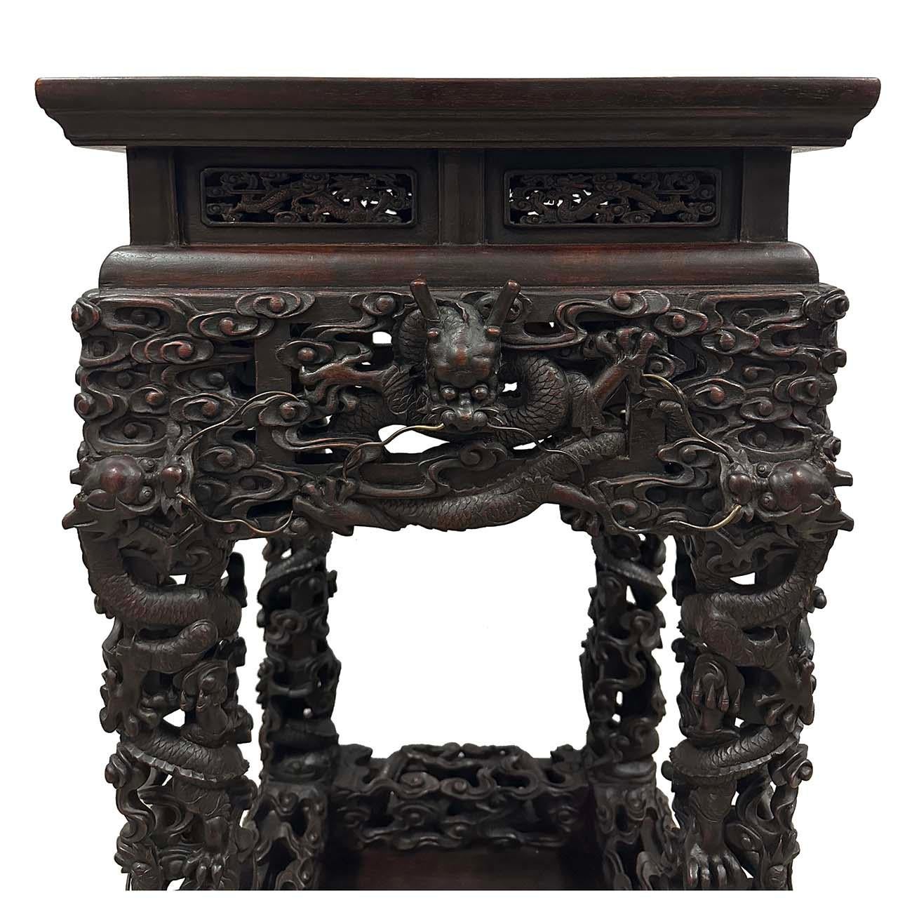 Début du 20e siècle Extraordinaire Stand de Dragon Antique en bois dur sculpté en vente 4